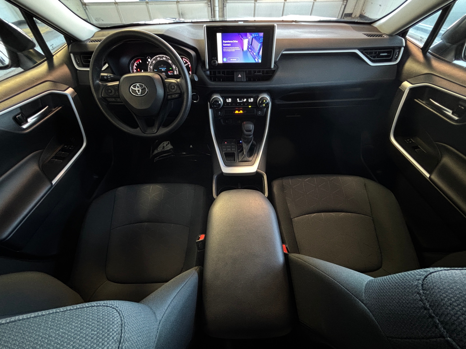 Thumbnail: 2025 Toyota RAV4 - 3