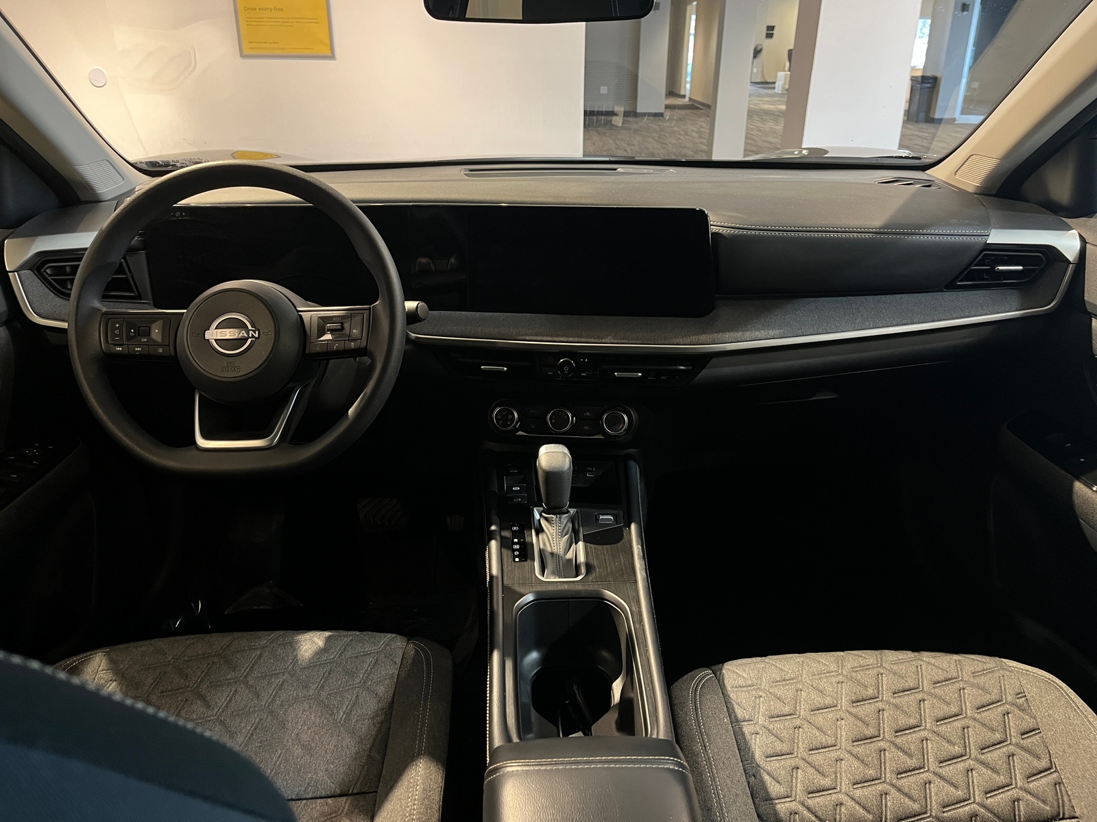 Thumbnail: 2025 Nissan Kicks - 3