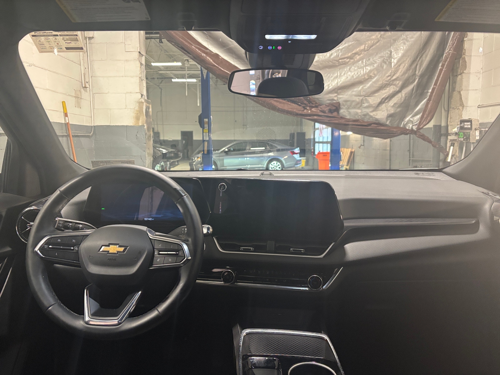 Thumbnail: 2025 Chevrolet Equinox - 3