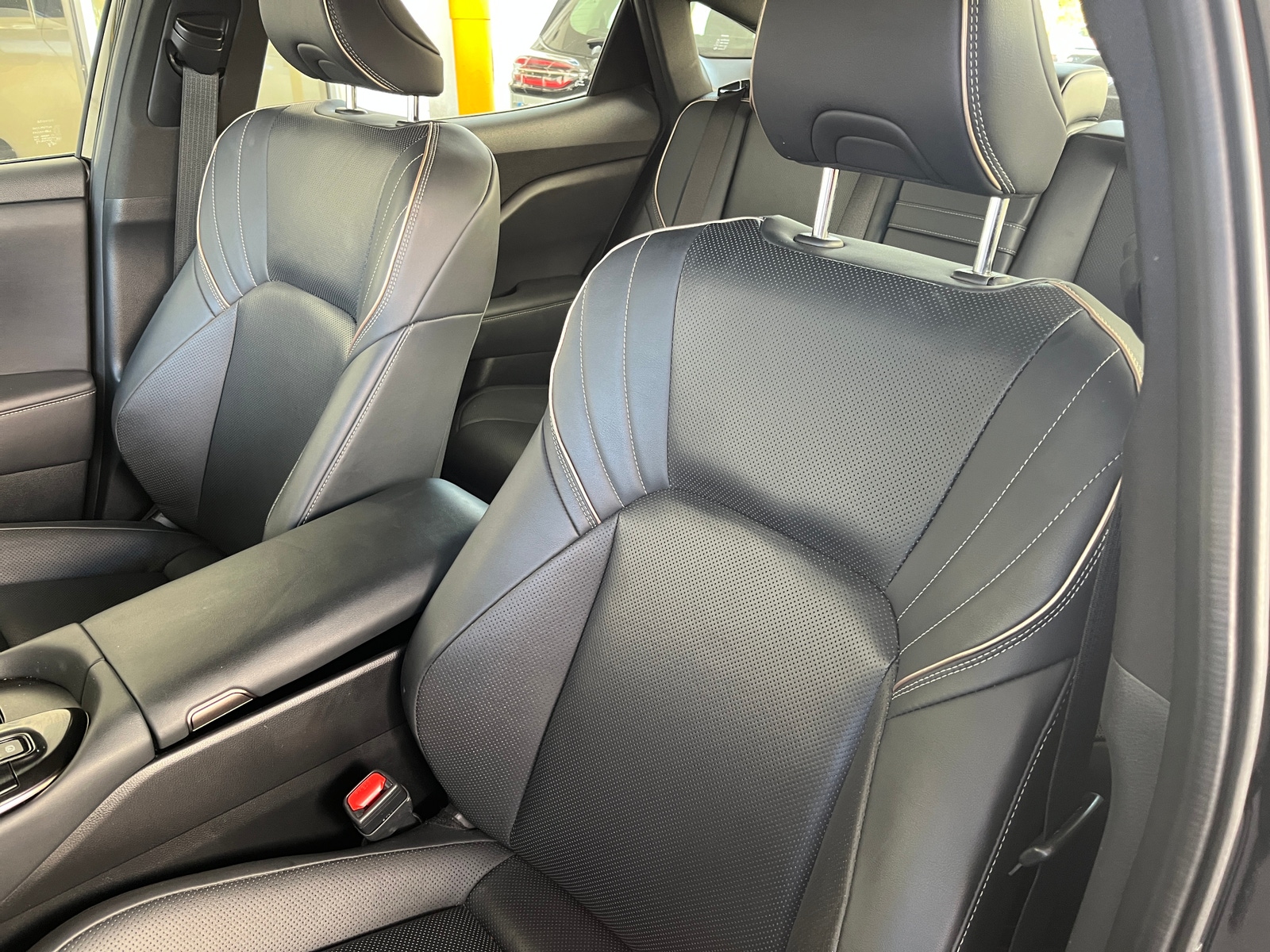 Thumbnail: 2025 Toyota Crown - 2