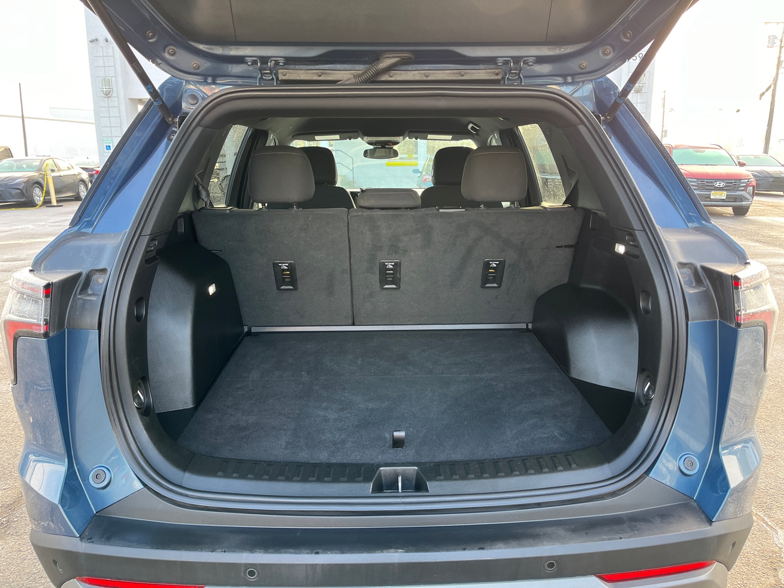 Thumbnail: 2025 Chevrolet Equinox - 6