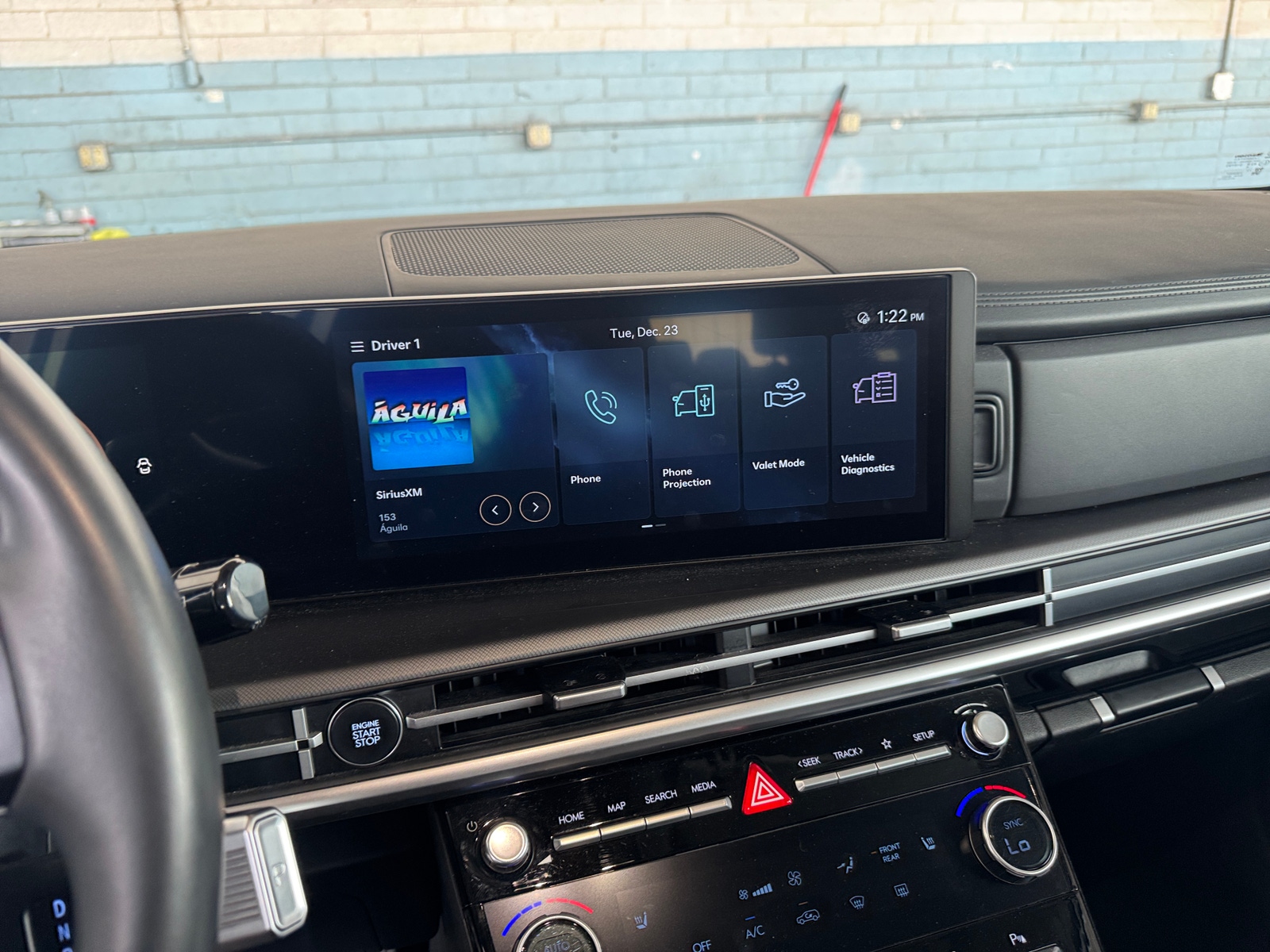 Thumbnail: 2025 Hyundai Santa Fe - 3