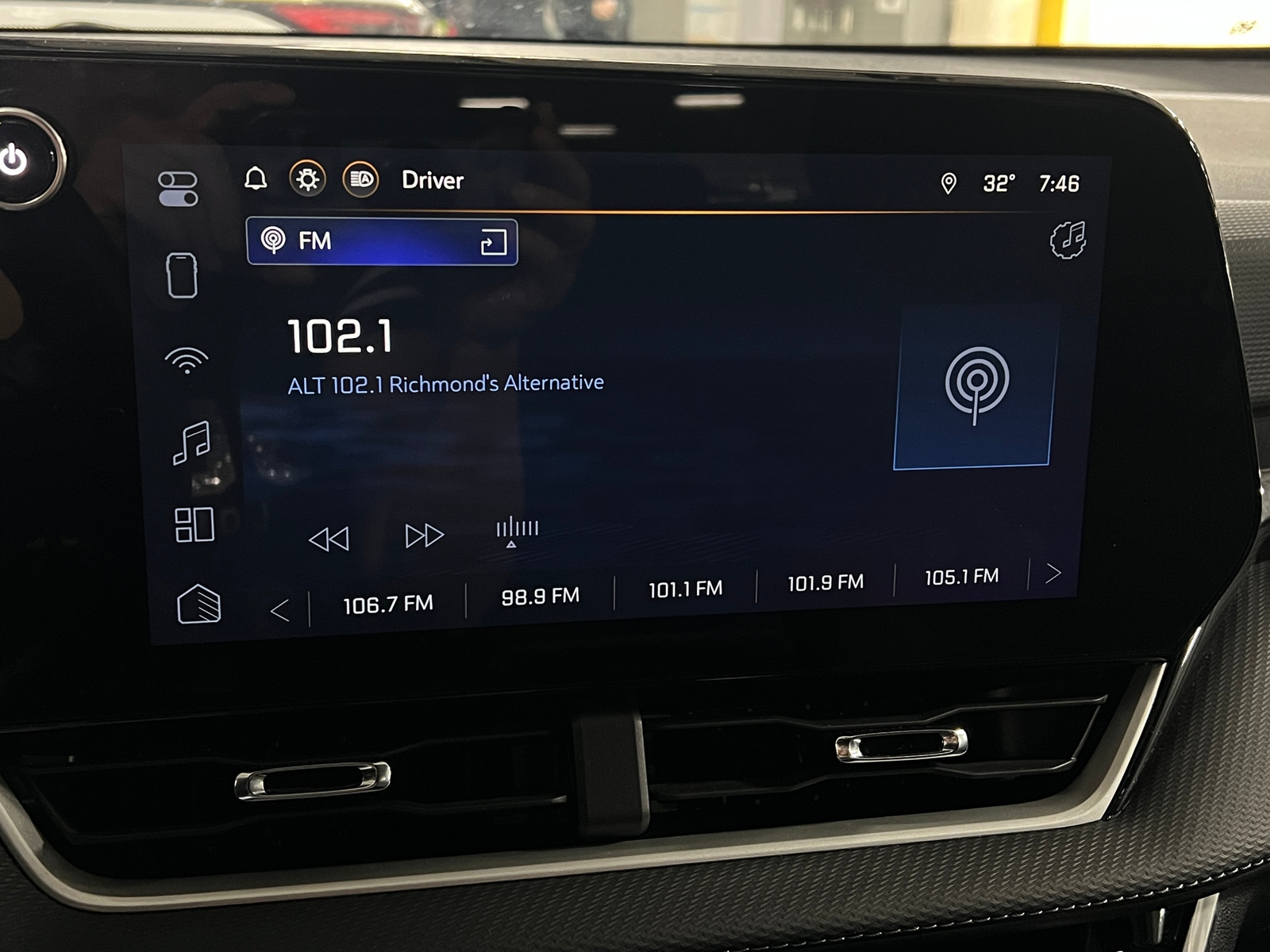 Thumbnail: 2025 Chevrolet Equinox - 4