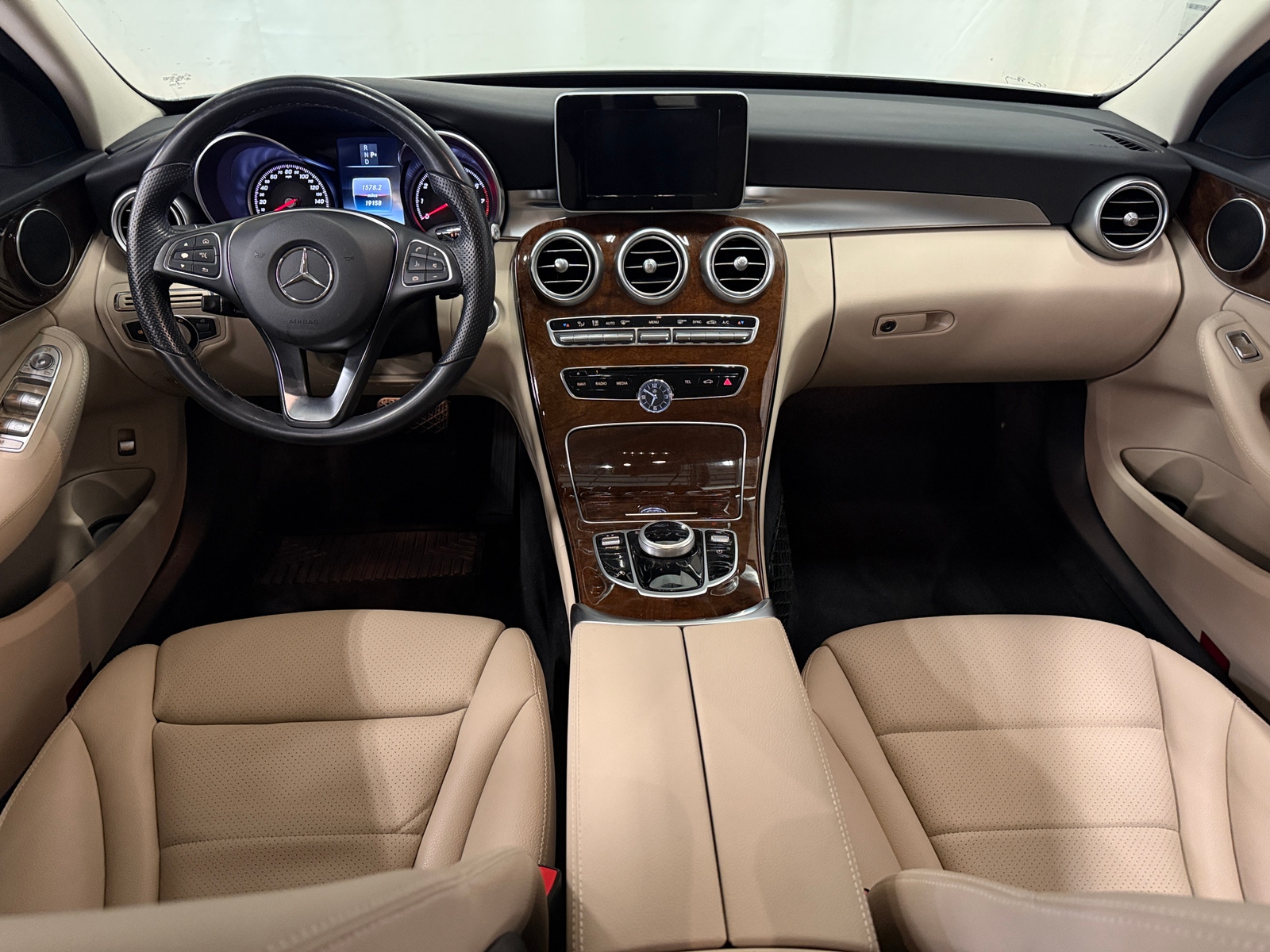 Thumbnail: 2017 Mercedes-Benz C-Class - 2