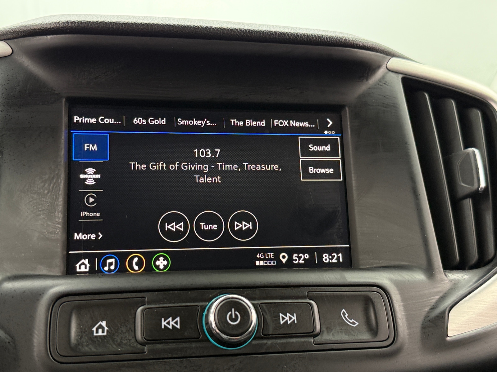 Thumbnail: 2024 GMC Terrain - 4