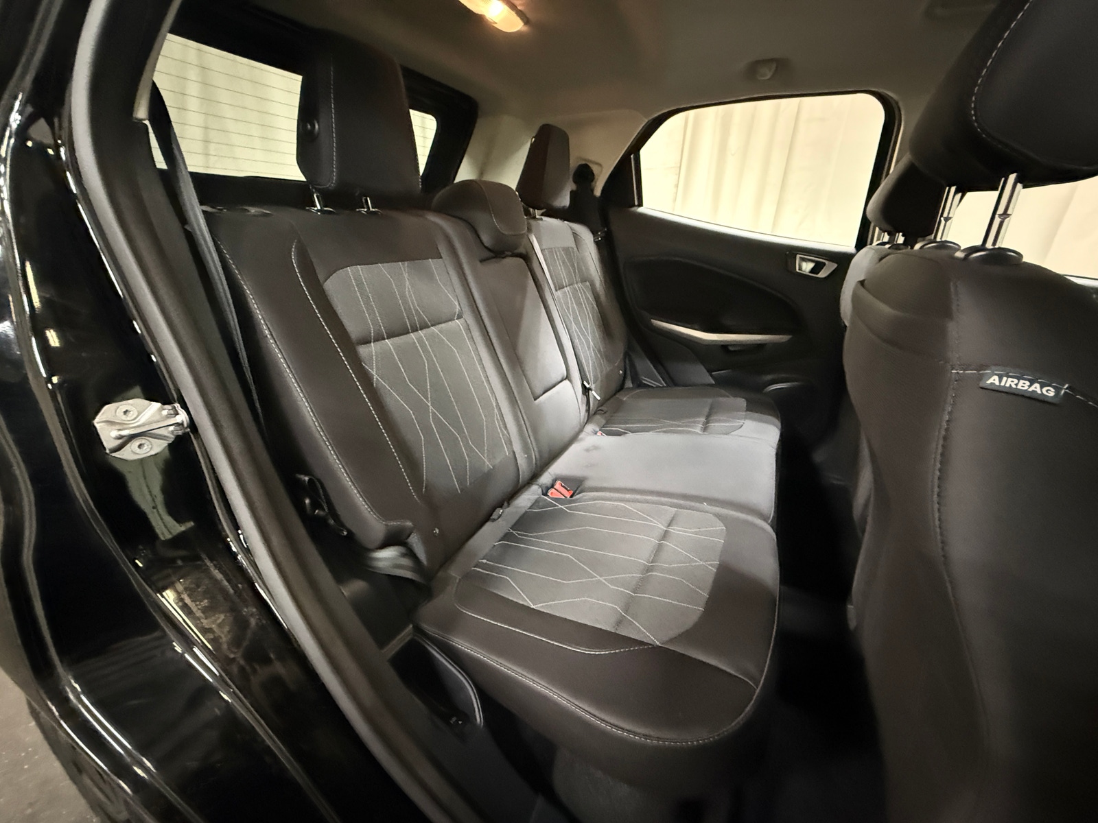 Thumbnail: 2019 Ford EcoSport - 6