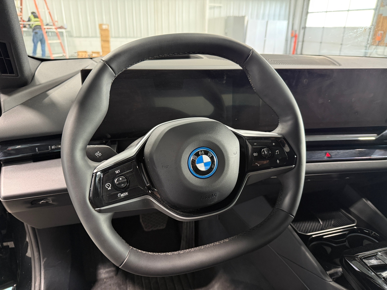 Thumbnail: 2024 BMW i5 - 4