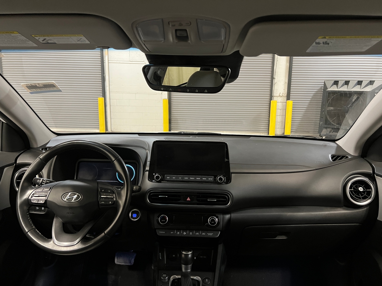 Thumbnail: 2022 Hyundai Kona - 2