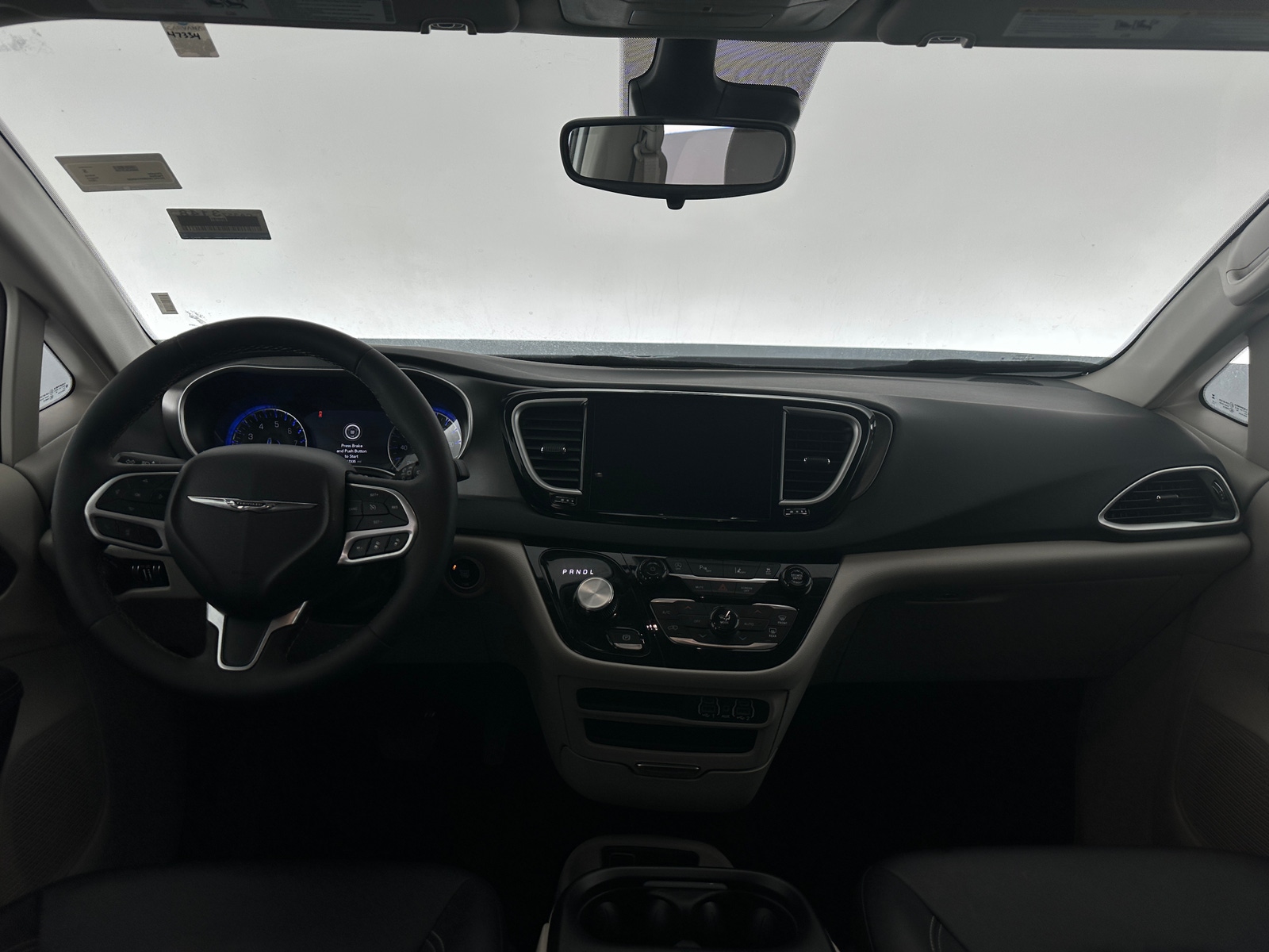 Thumbnail: 2024 Chrysler Pacifica - 2