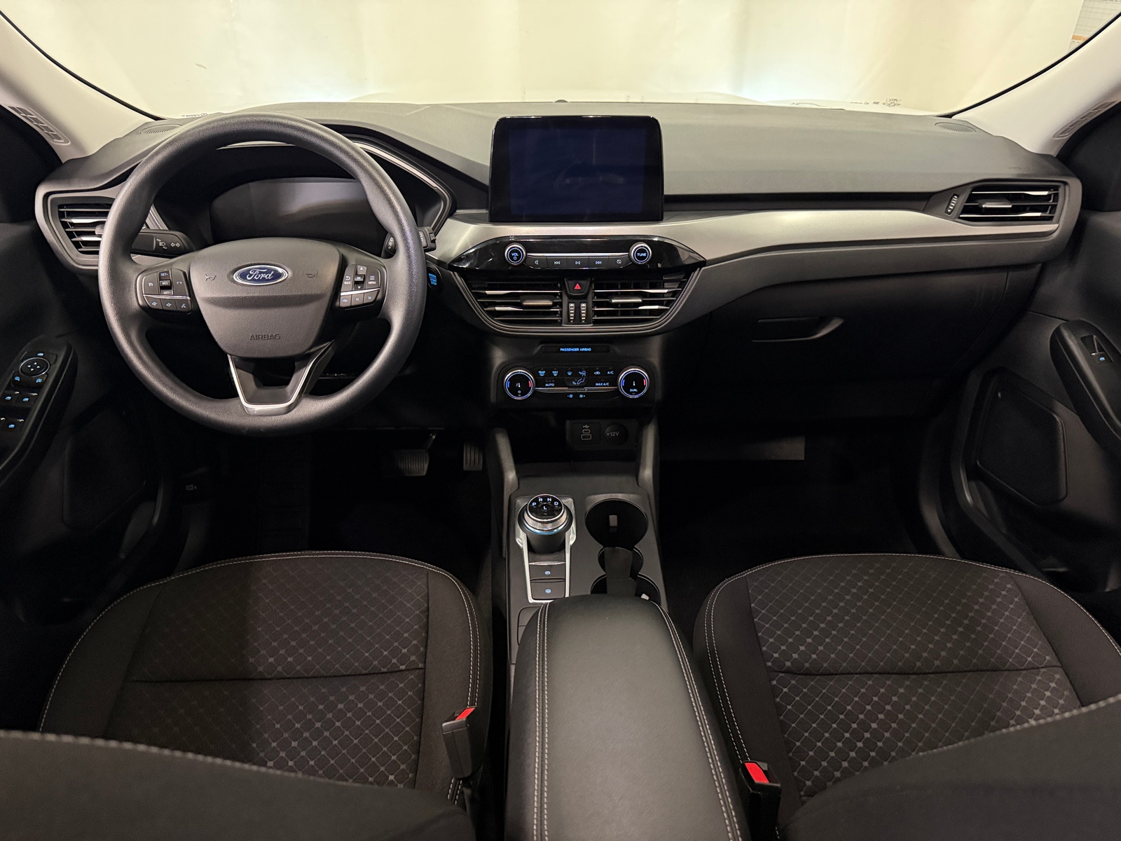 Thumbnail: 2025 Ford Escape - 3