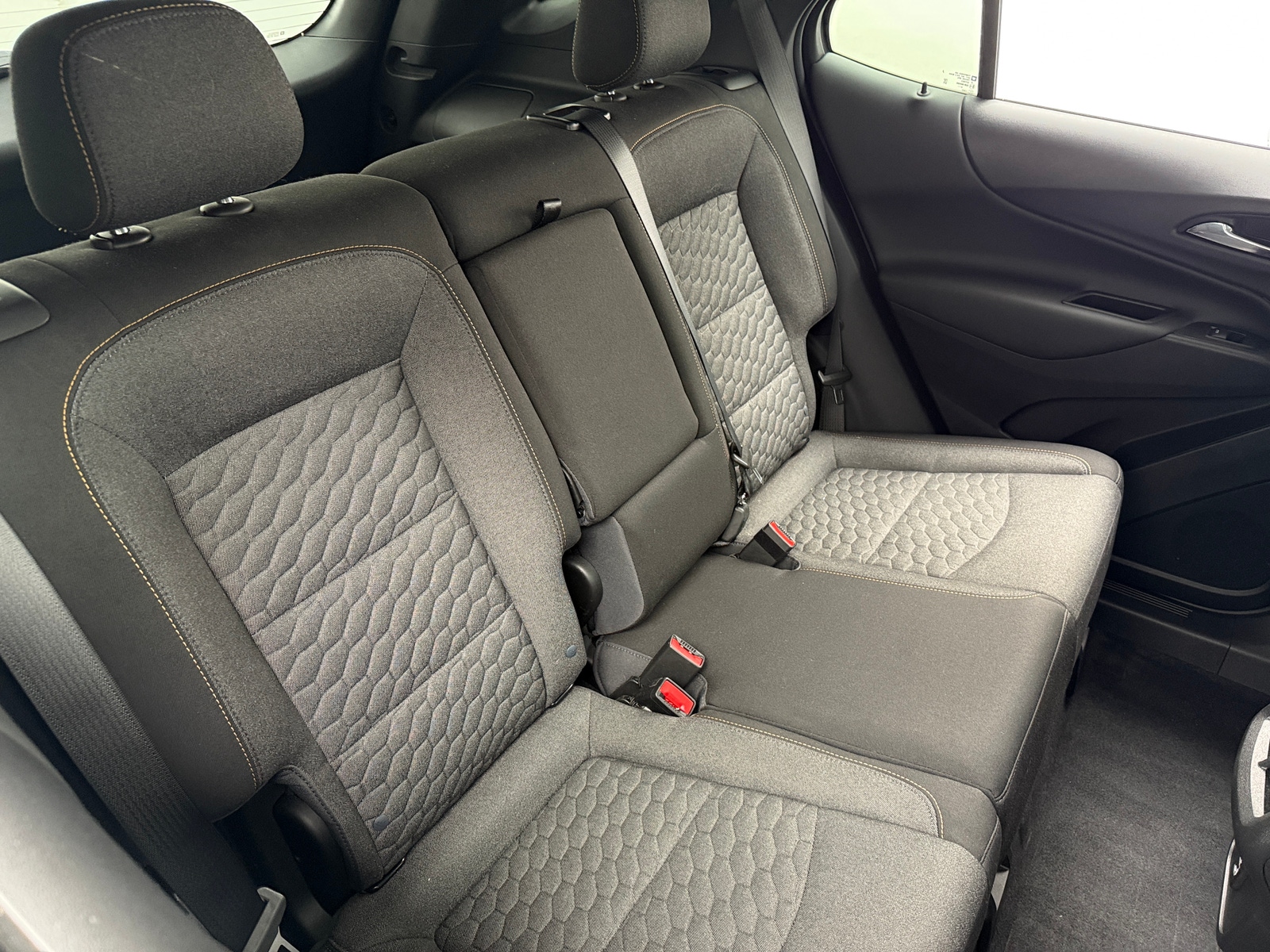 Thumbnail: 2021 Chevrolet Equinox - 6