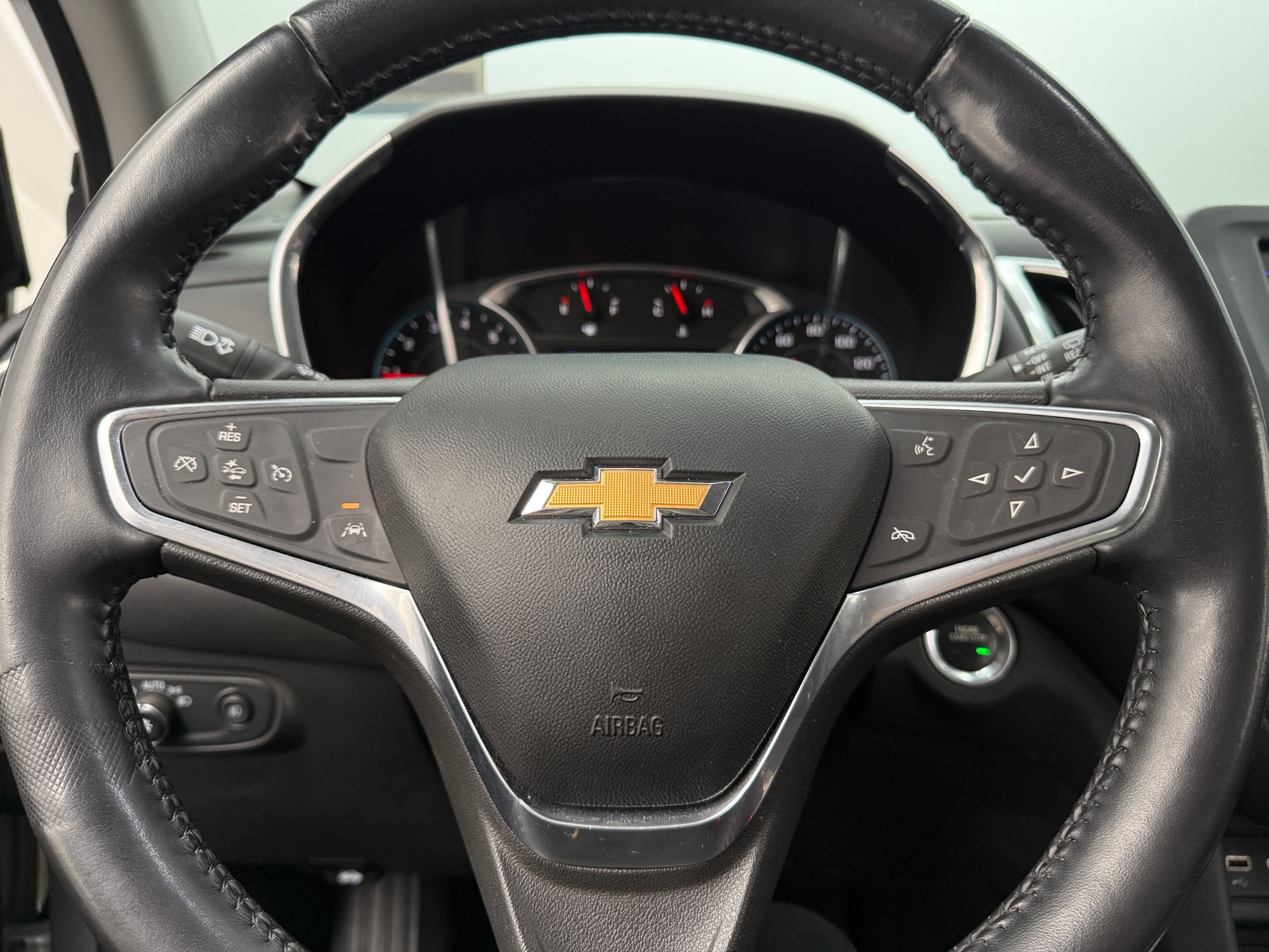 Thumbnail: 2021 Chevrolet Equinox - 5