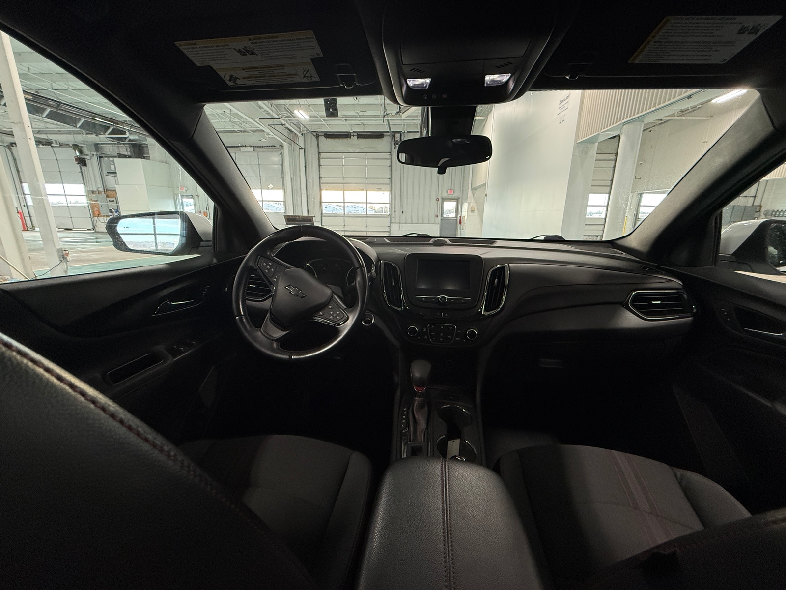 Thumbnail: 2022 Chevrolet Equinox - 3