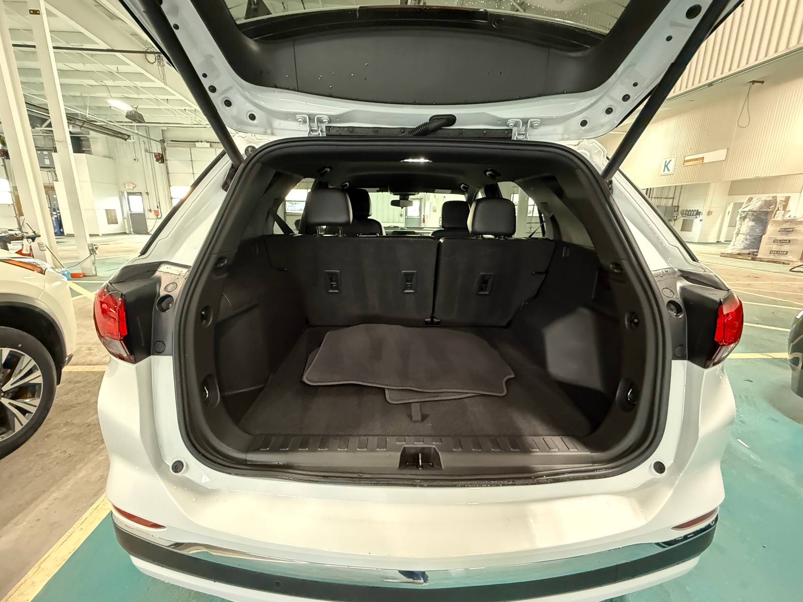 Thumbnail: 2022 Chevrolet Equinox - 7