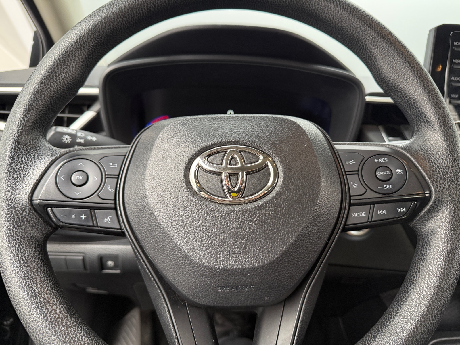 Thumbnail: 2022 Toyota Corolla - 5