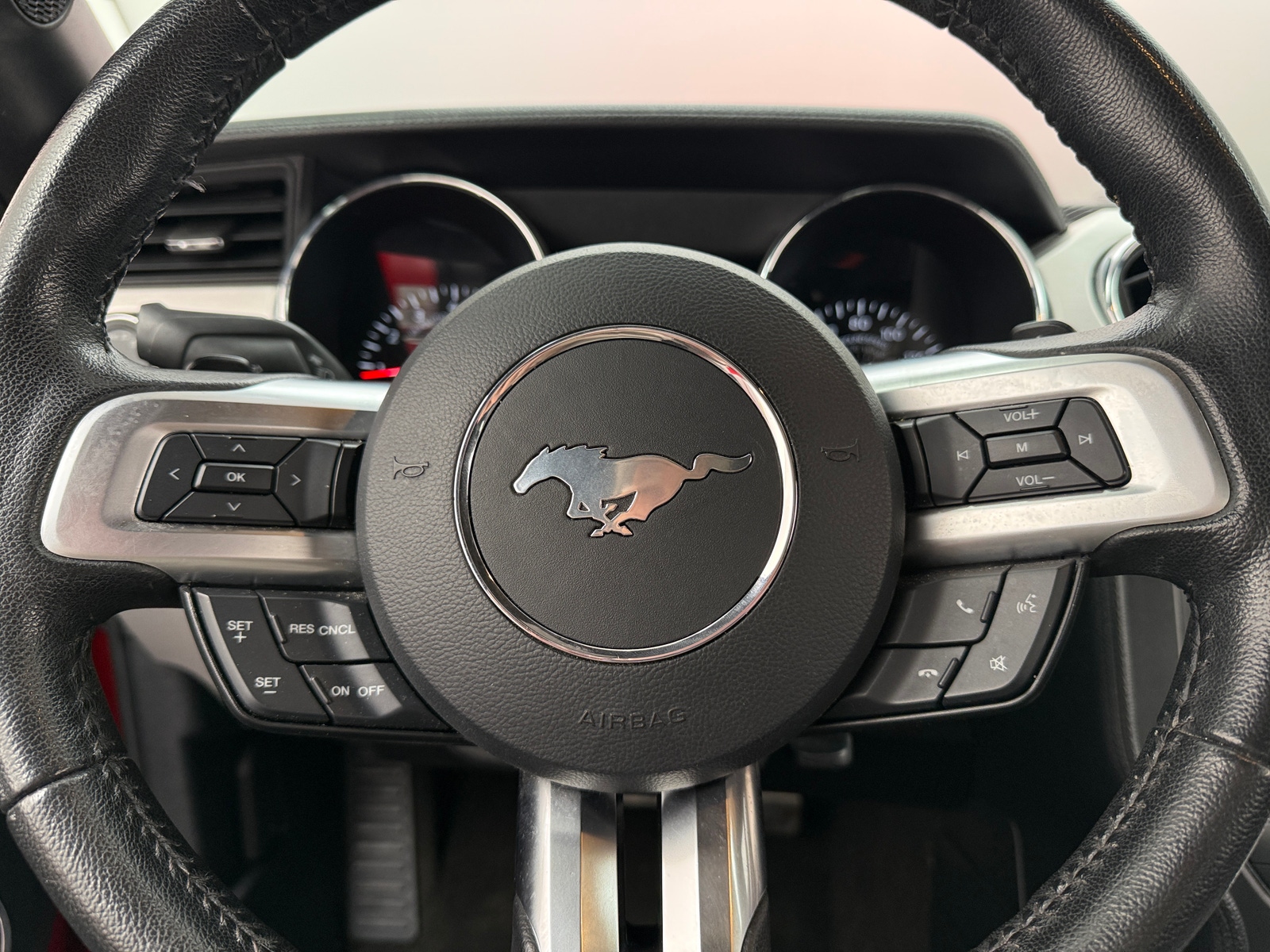 Thumbnail: 2015 Ford Mustang - 4