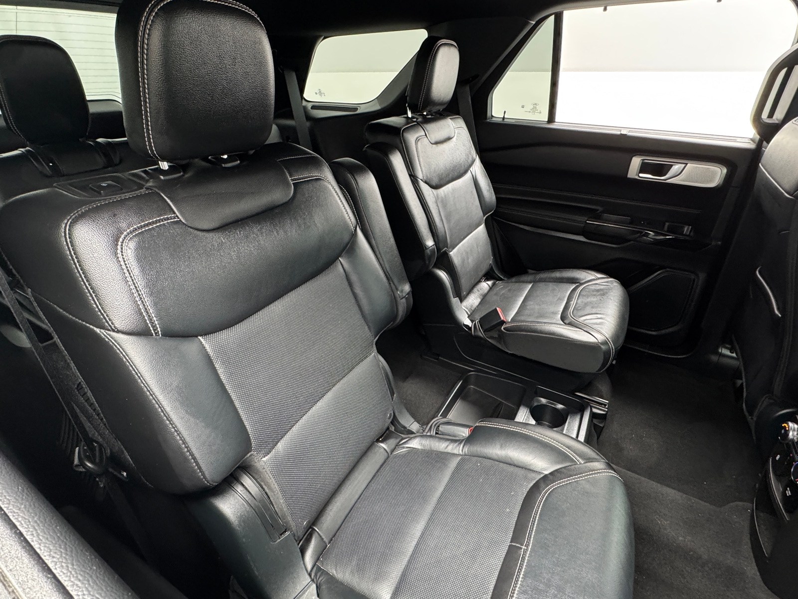 Thumbnail: 2021 Ford Explorer - 5