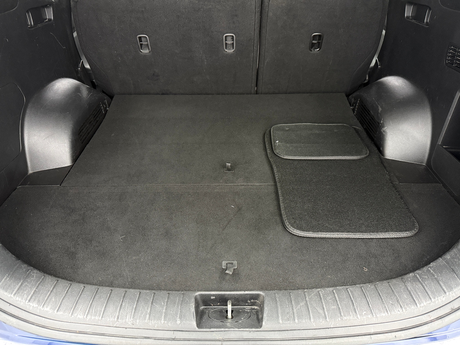 Thumbnail: 2021 Hyundai Santa Fe - 7