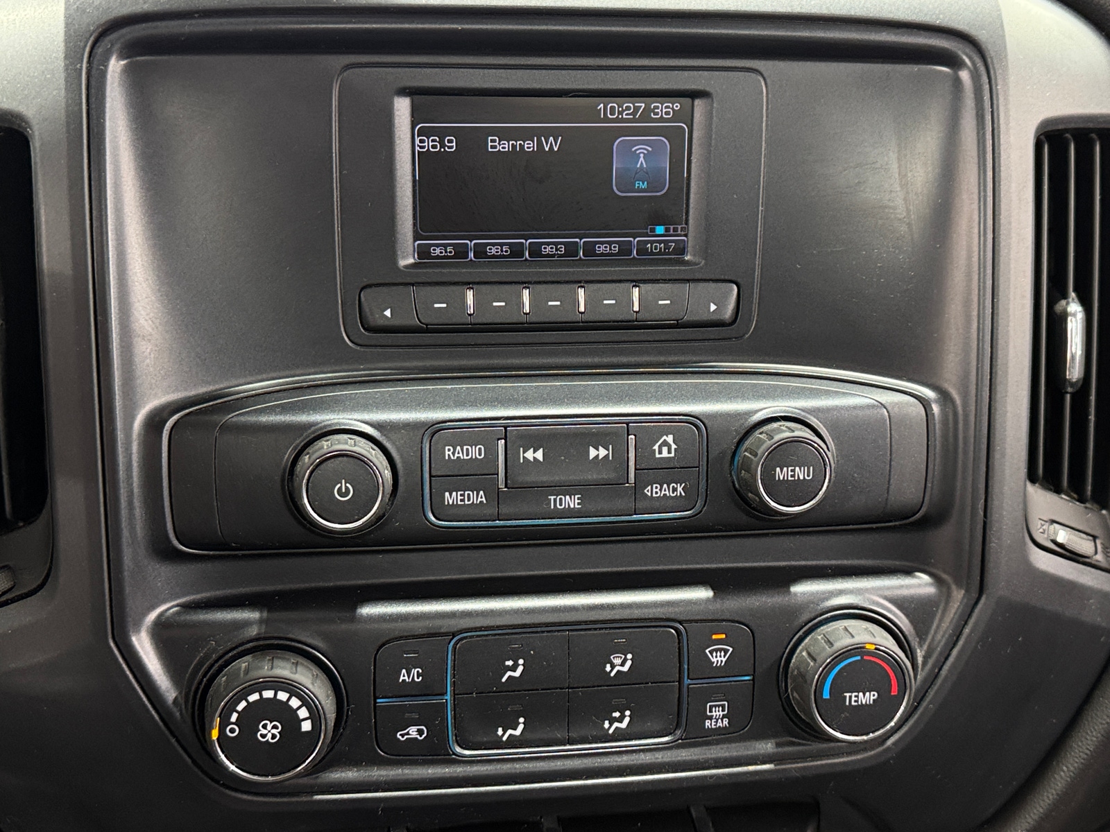 Thumbnail: 2016 Chevrolet Silverado 1500 - 4