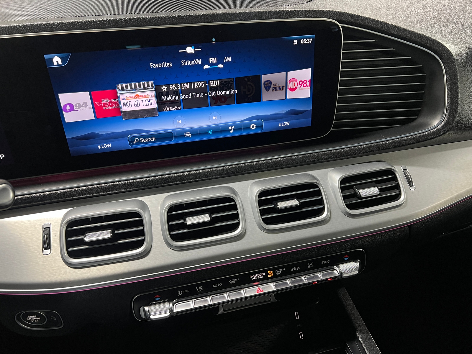 Thumbnail: 2025 Mercedes-Benz GLE - 3