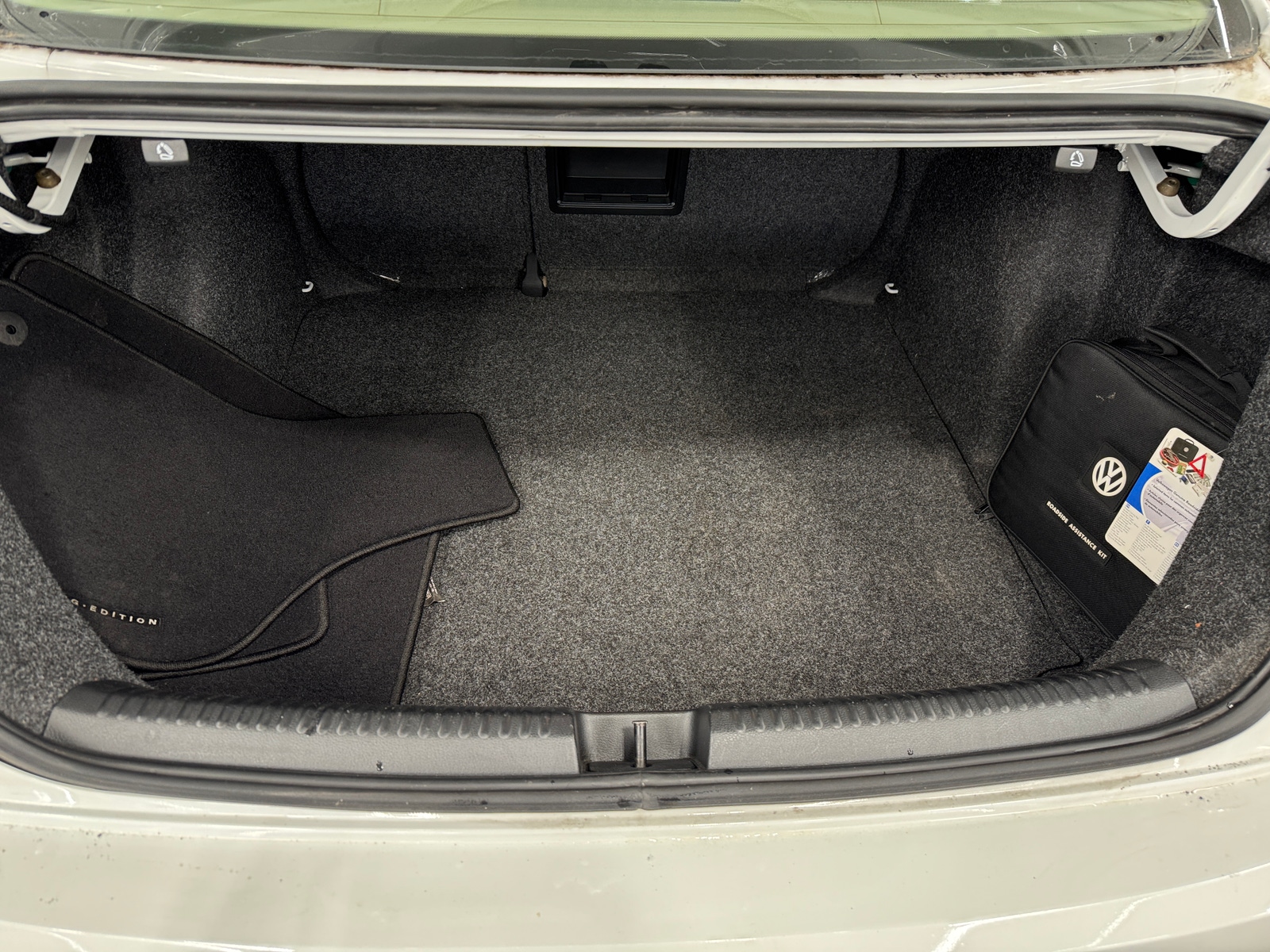 Thumbnail: 2018 Volkswagen Jetta - 6