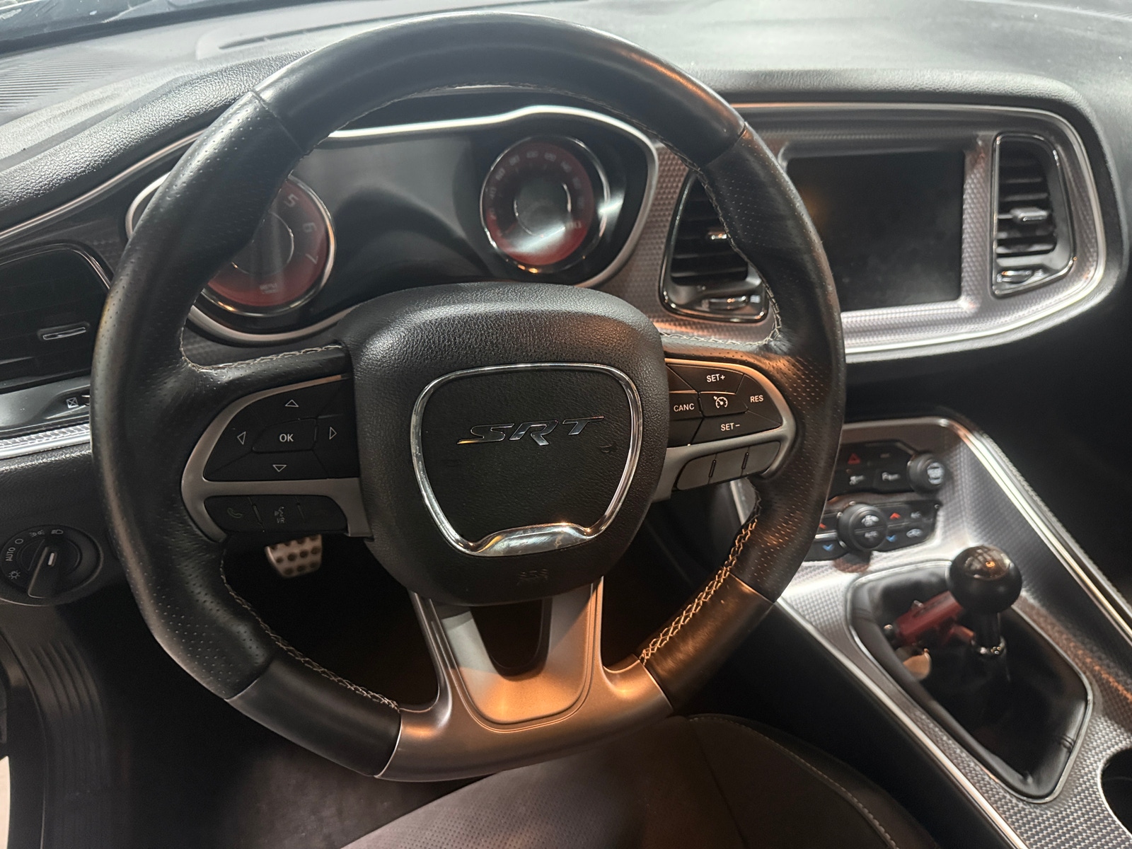 Thumbnail: 2015 Dodge Challenger - 3