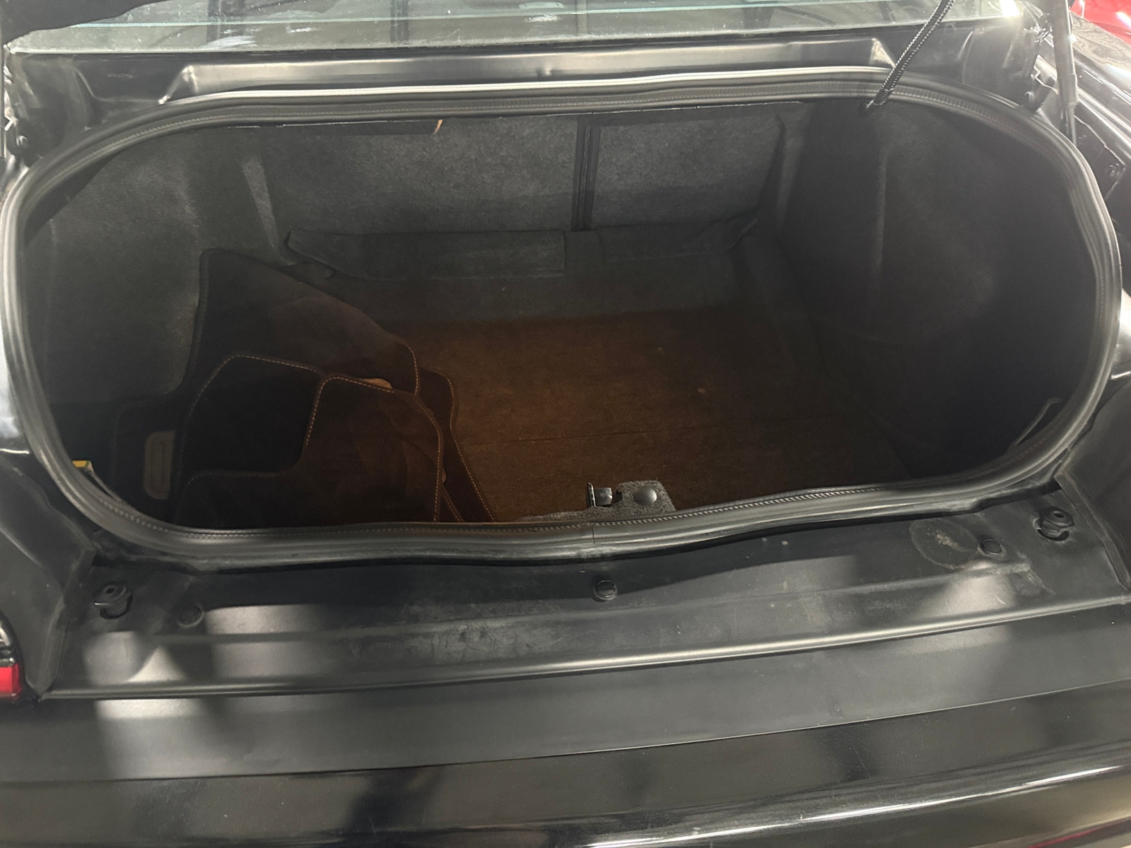 Thumbnail: 2015 Dodge Challenger - 4