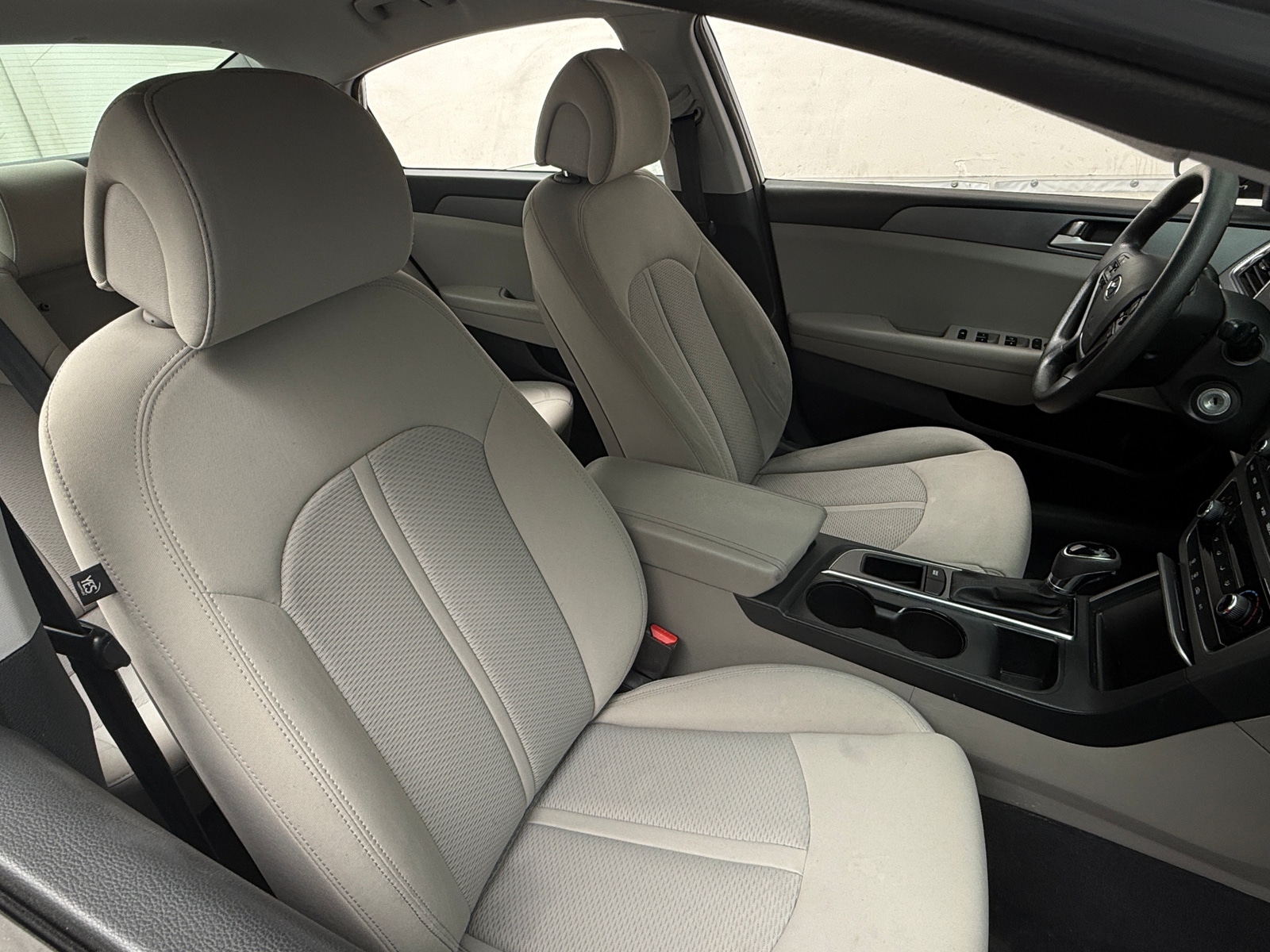 Thumbnail: 2017 Hyundai Sonata - 2