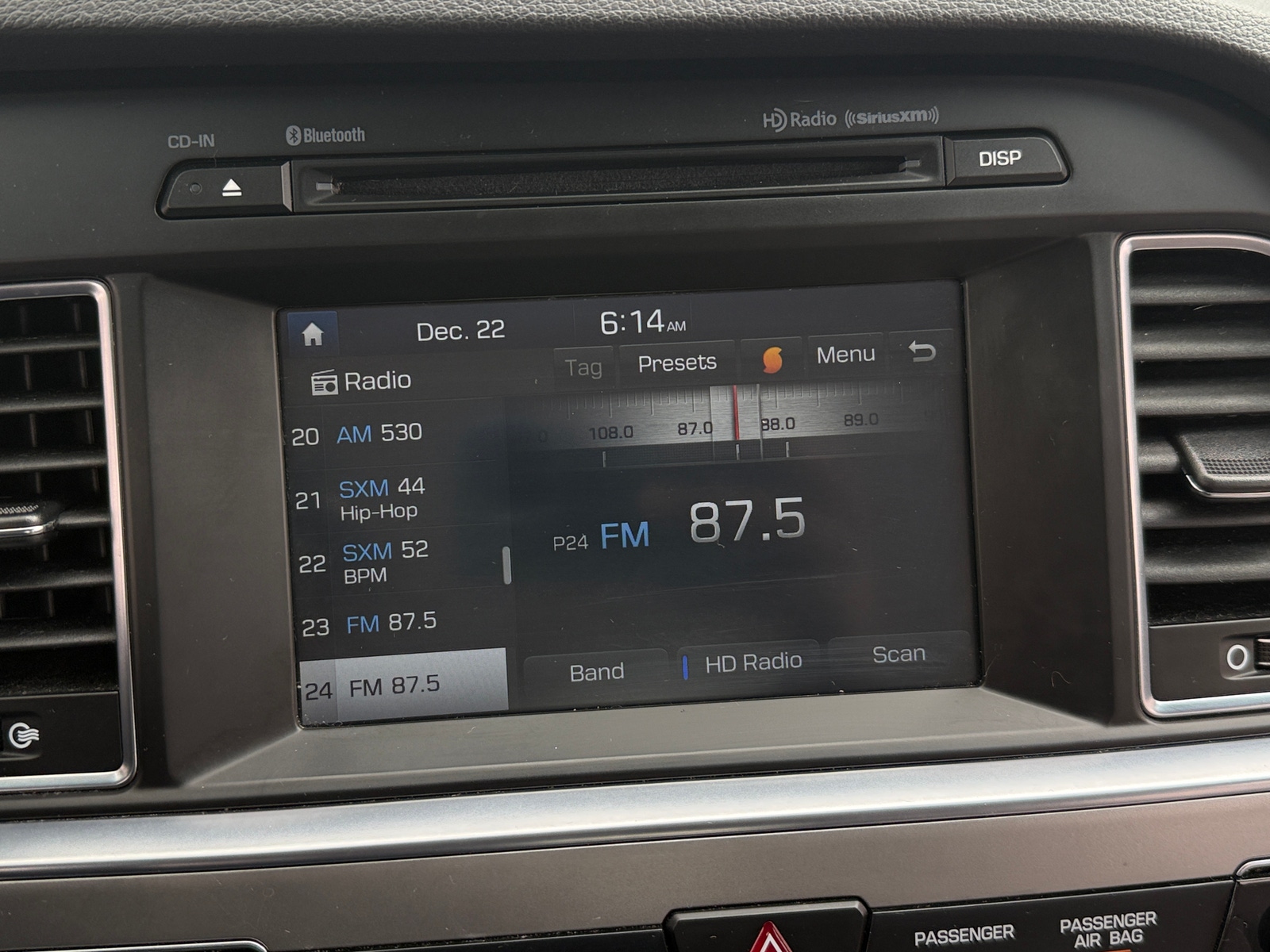 Thumbnail: 2017 Hyundai Sonata - 4