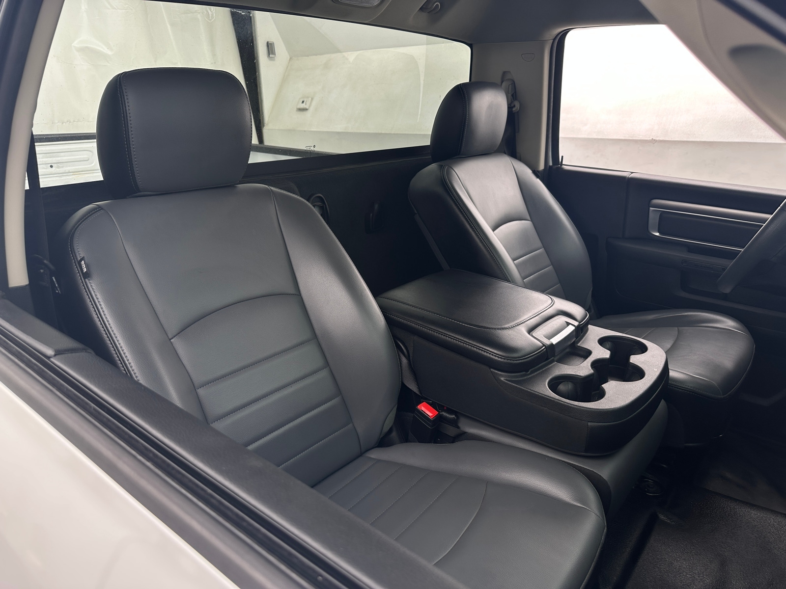 Thumbnail: 2021 RAM 1500 Classic - 2