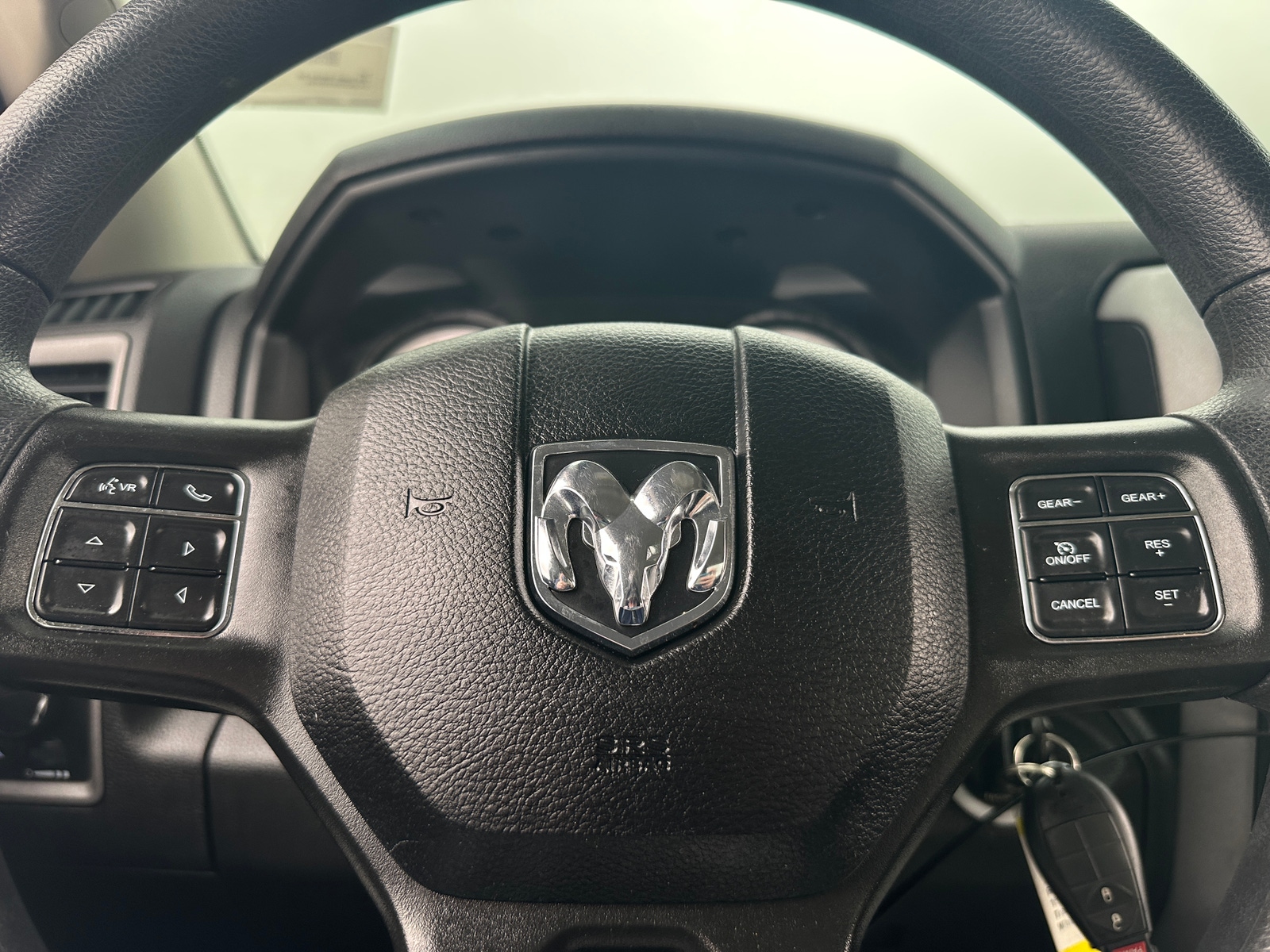 Thumbnail: 2021 RAM 1500 Classic - 5