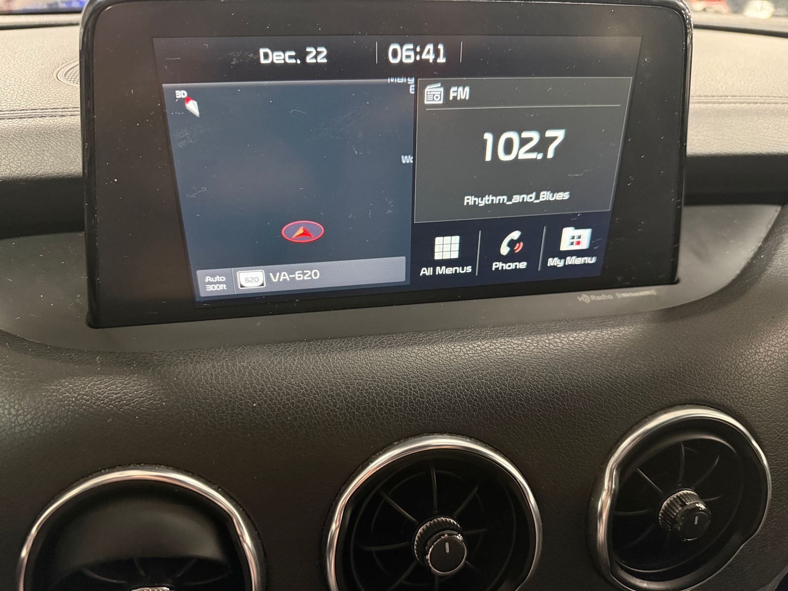 Thumbnail: 2021 Kia Stinger - 3