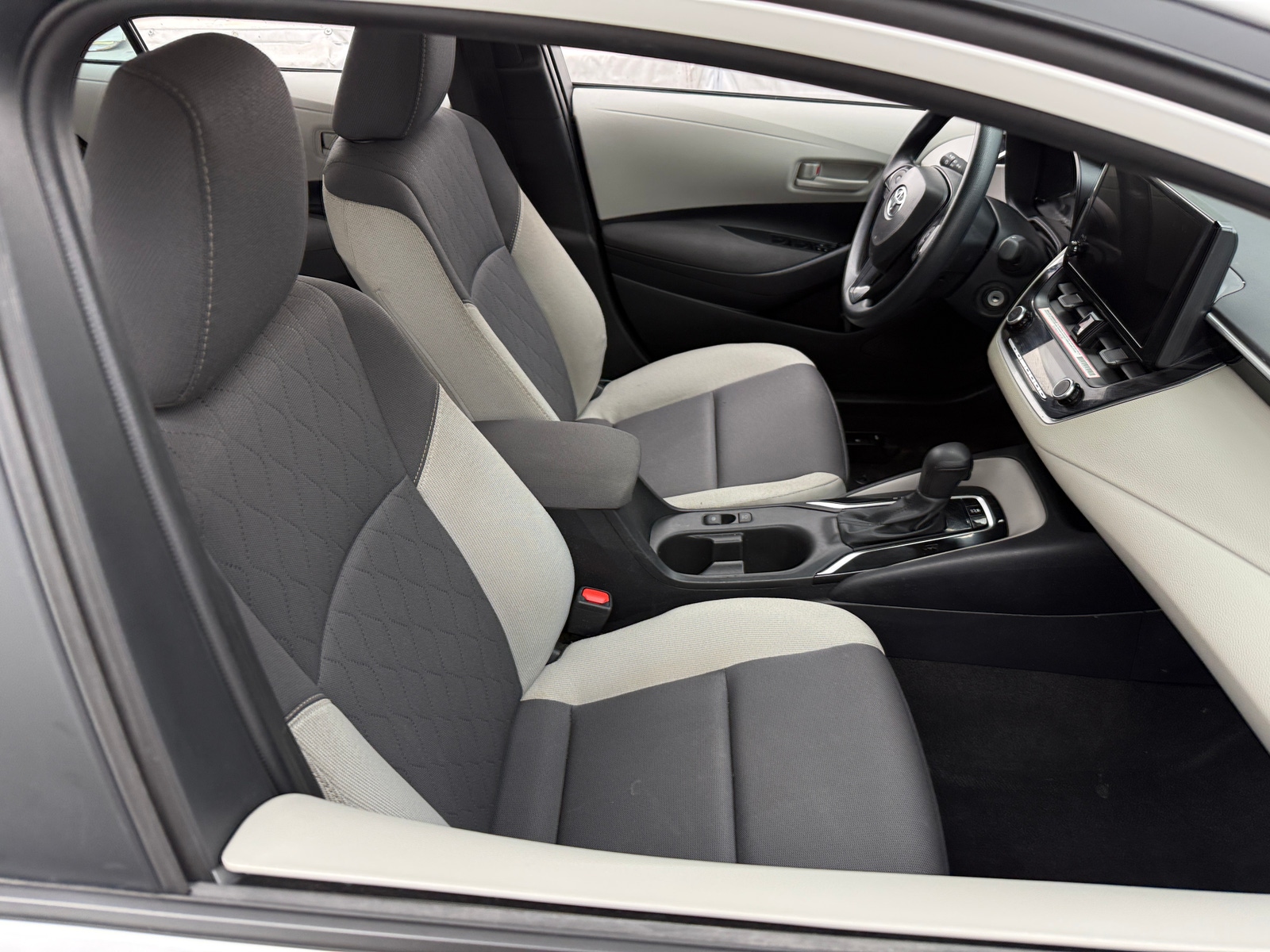 Thumbnail: 2024 Toyota Corolla - 2