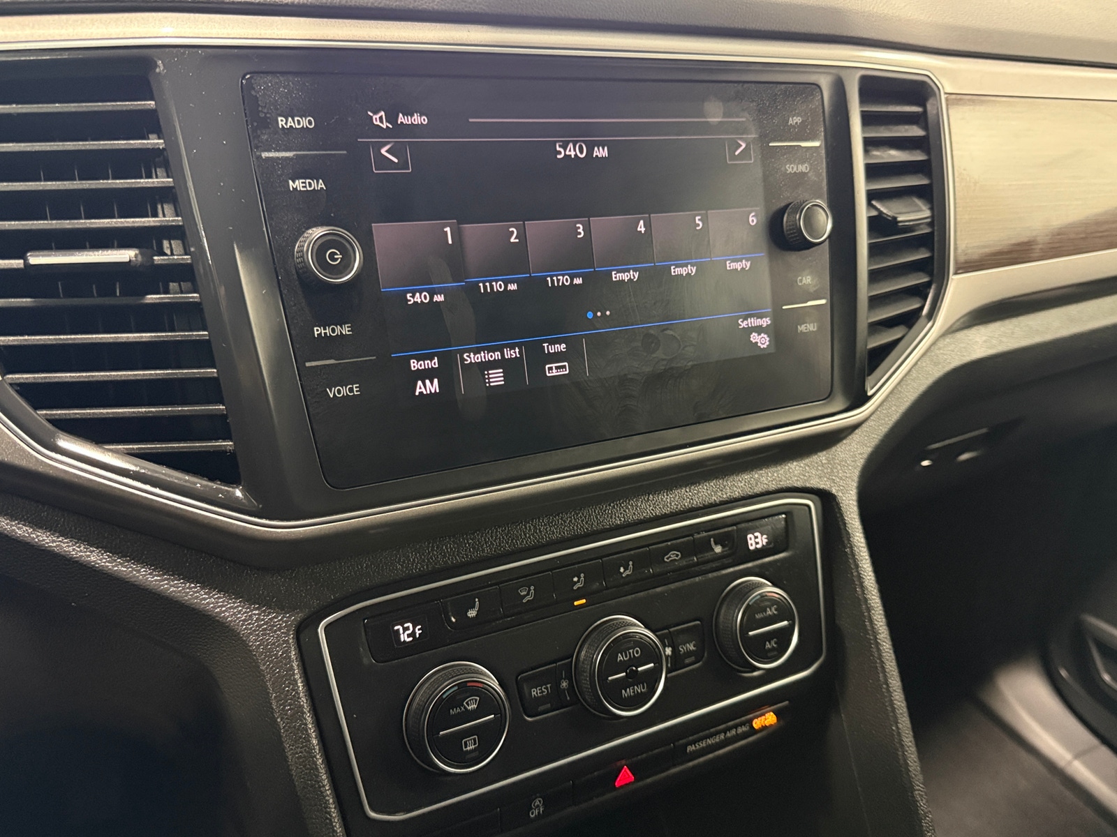 Thumbnail: 2019 Volkswagen Atlas - 3