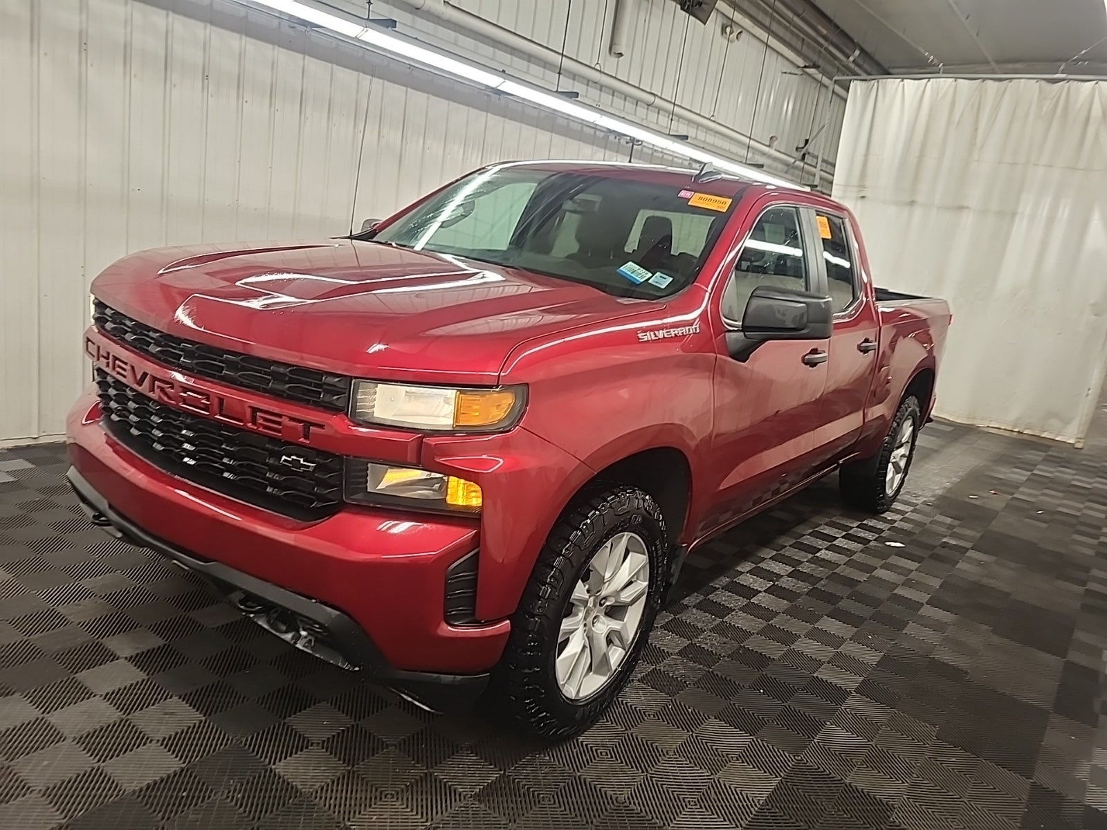 2019 Chevrolet Silverado 1500 4WD Double Cab 147" Custom