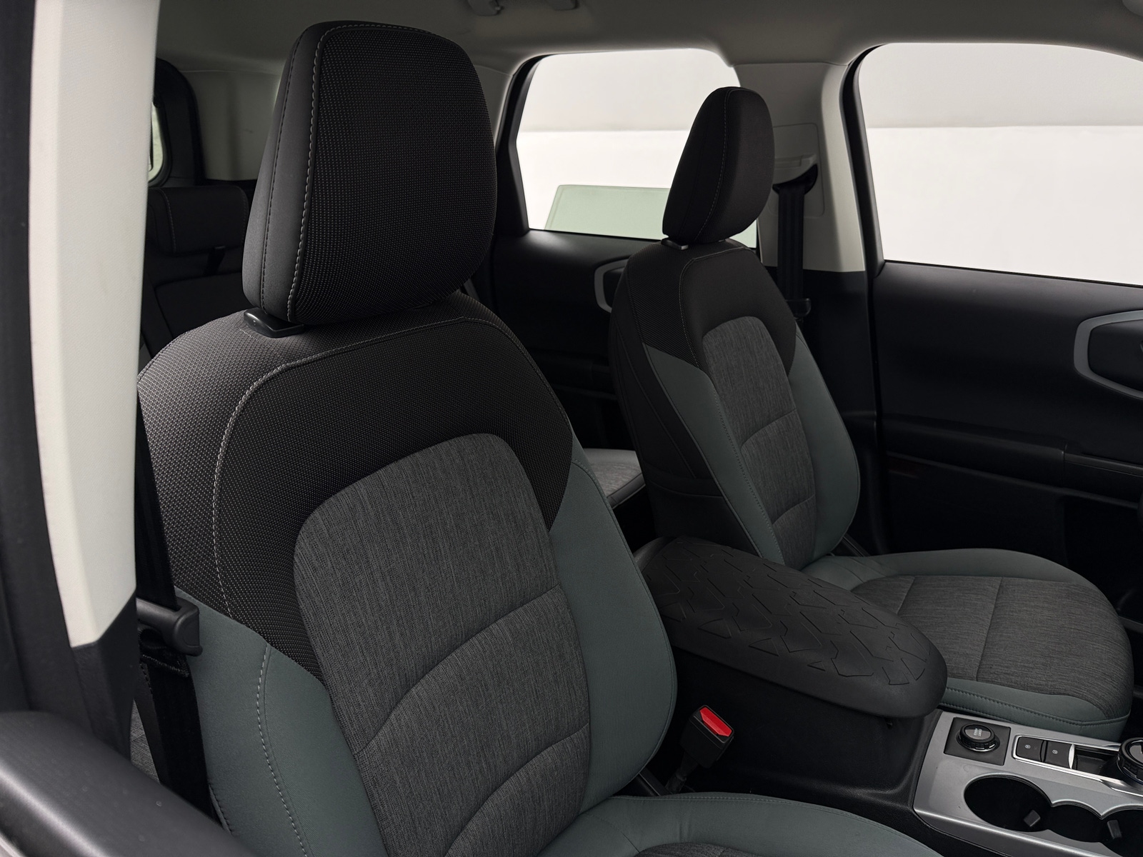 Thumbnail: 2021 Ford Bronco Sport - 2