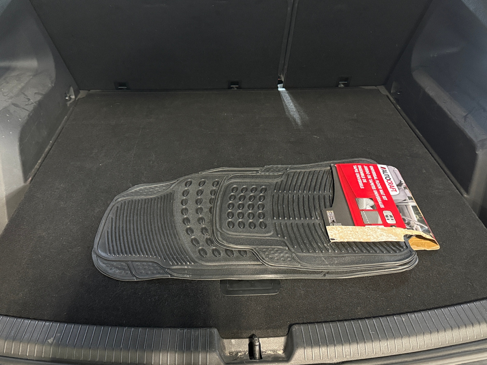 Thumbnail: 2025 Volkswagen Atlas - 6