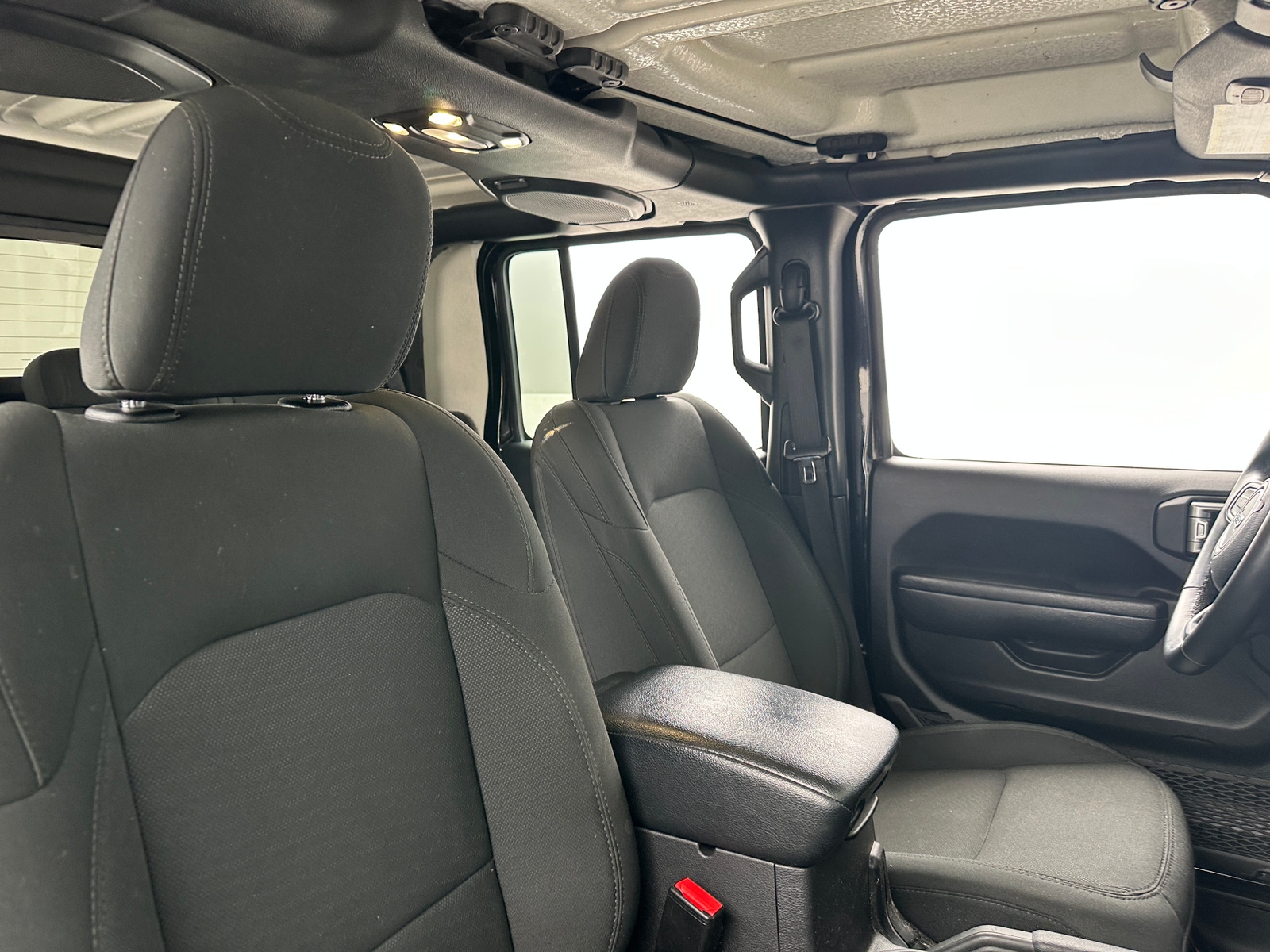 Thumbnail: 2022 Jeep Gladiator - 2