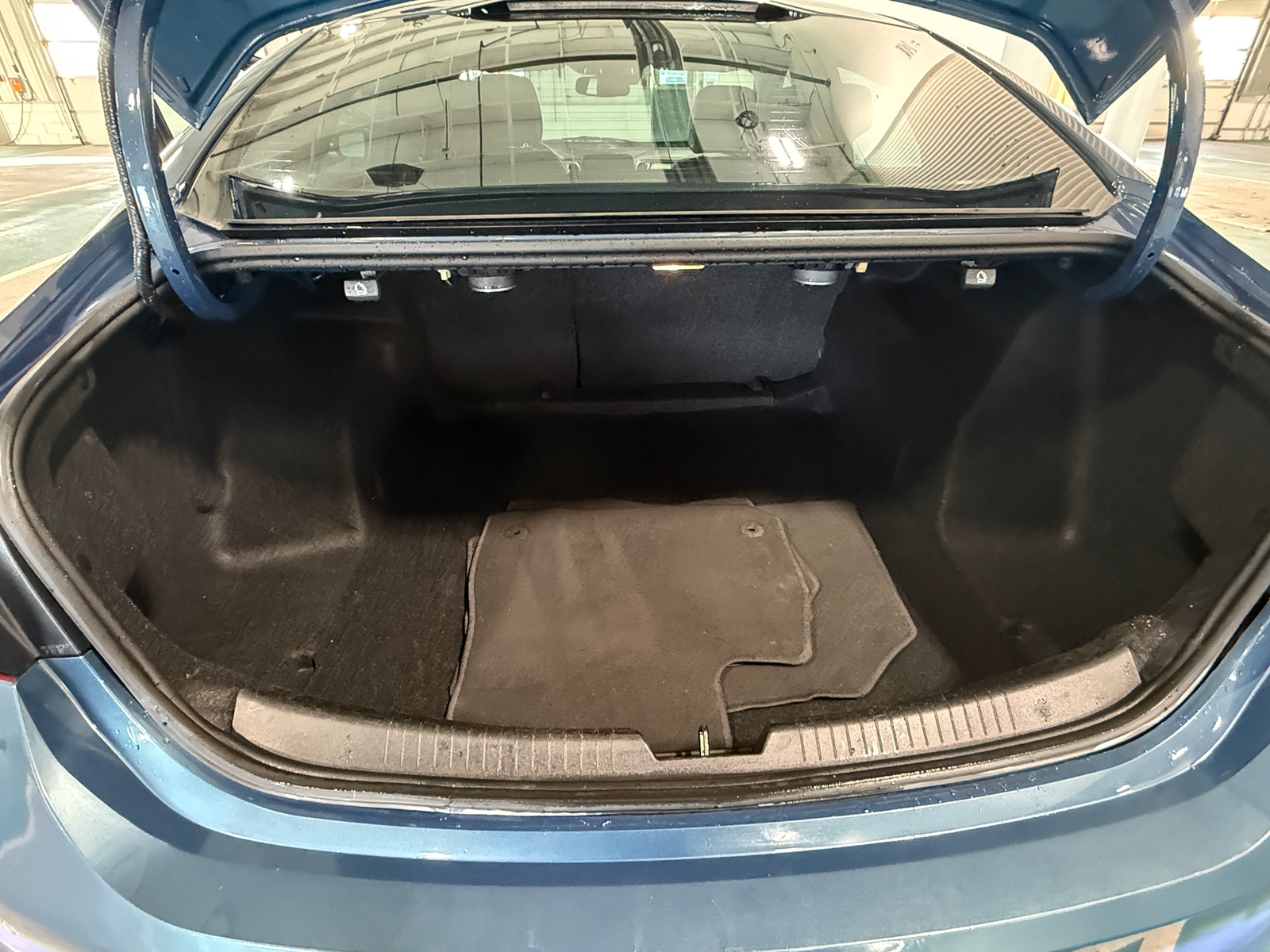 Thumbnail: 2024 Chevrolet Malibu - 6