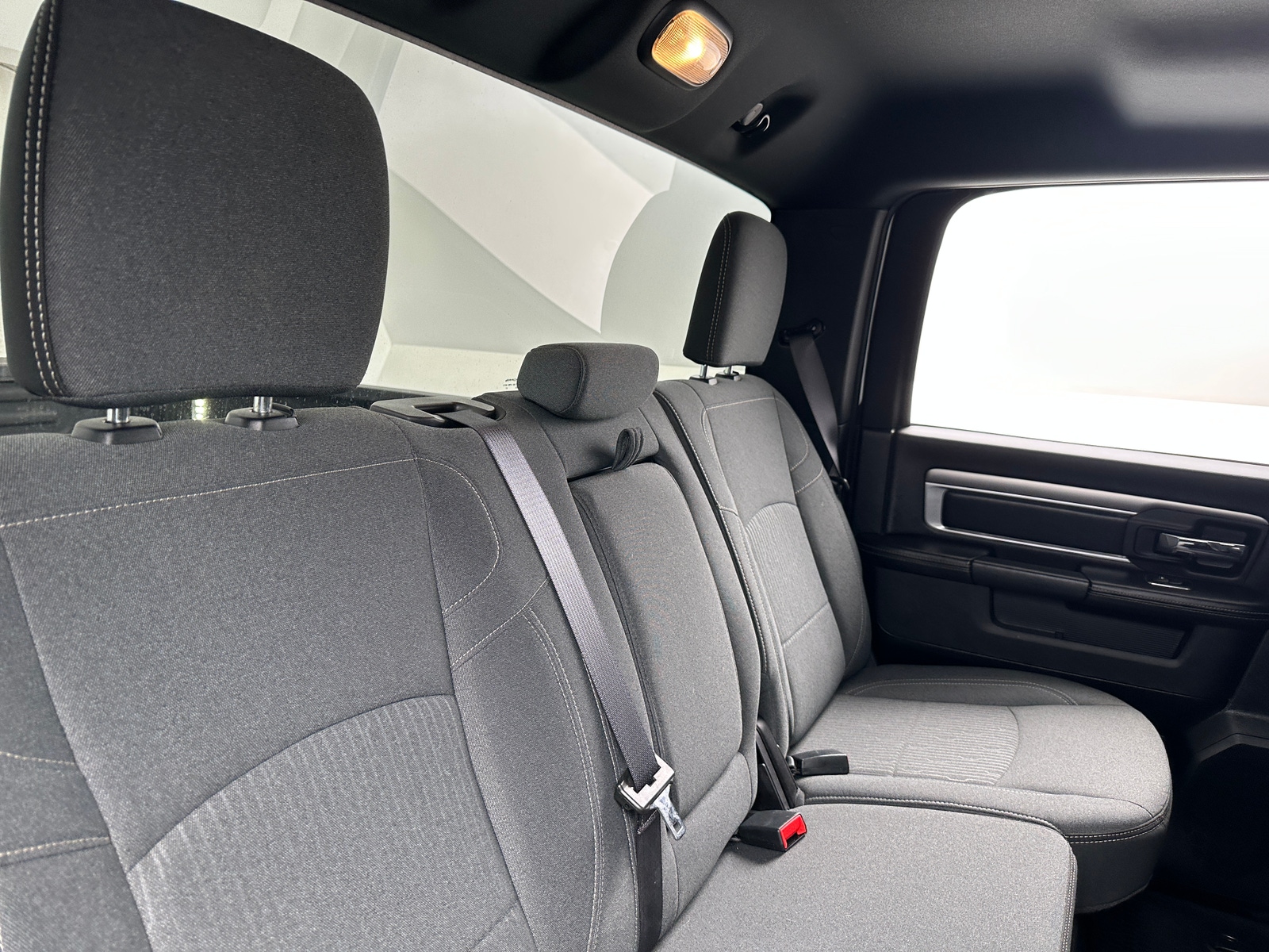 Thumbnail: 2021 RAM 1500 Classic - 6