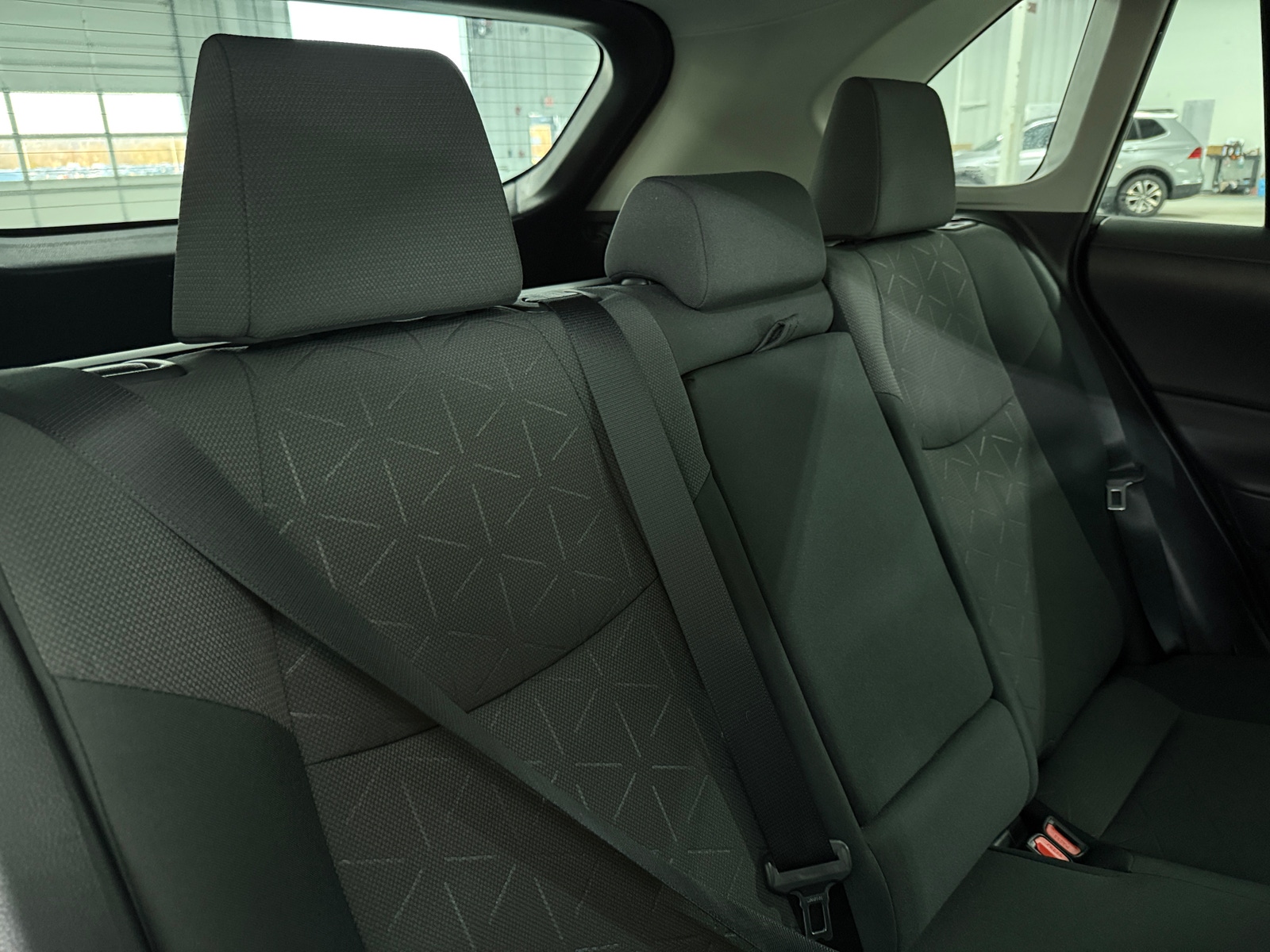 Thumbnail: 2019 Toyota RAV4 - 6