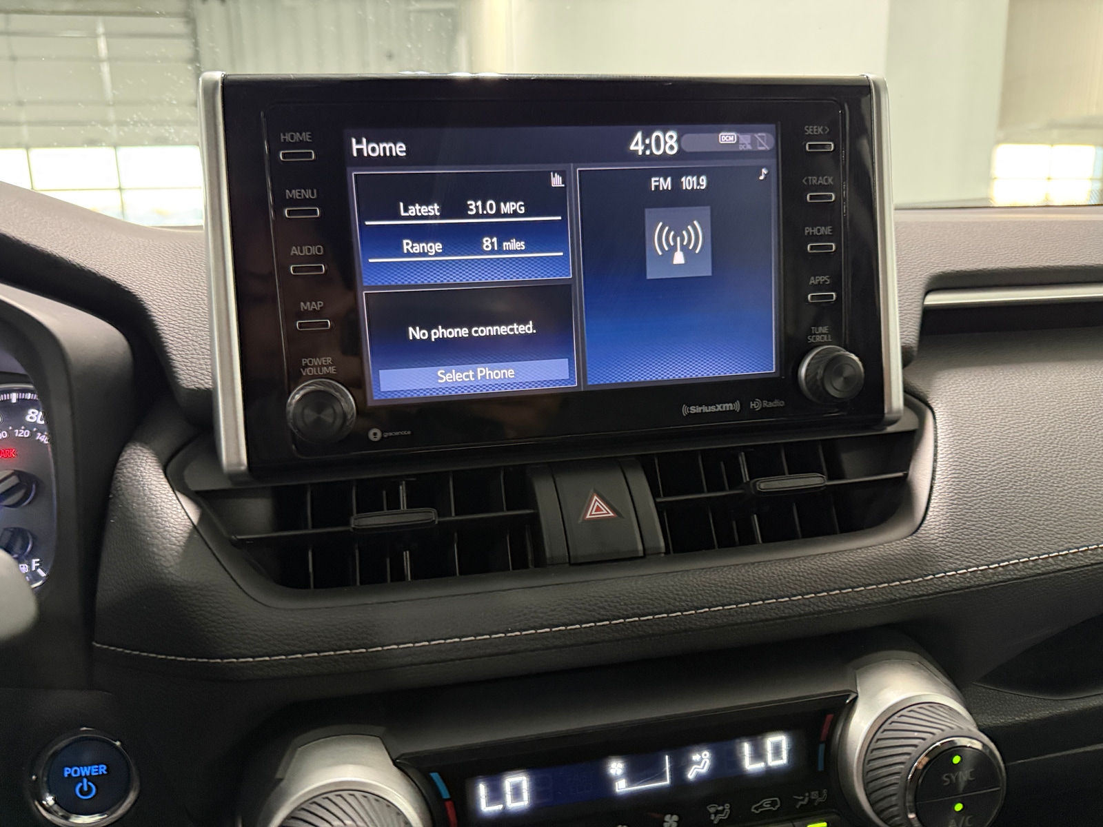 Thumbnail: 2019 Toyota RAV4 - 4