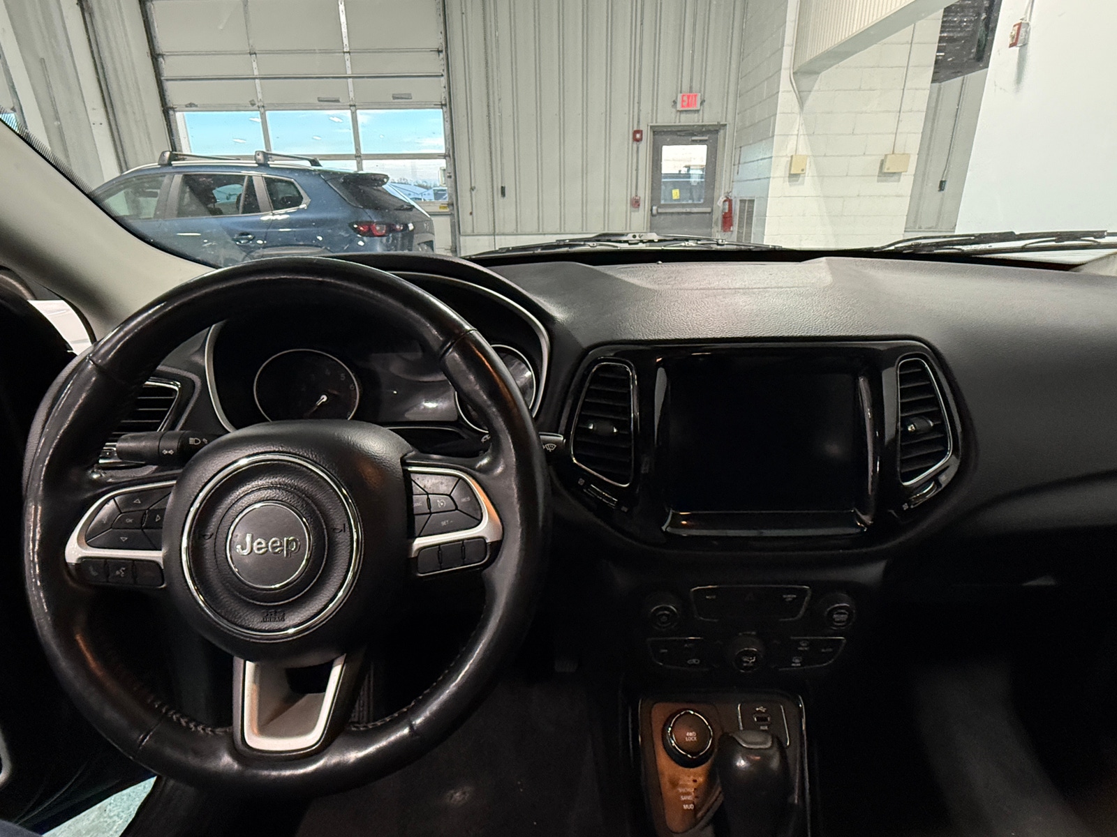 Thumbnail: 2018 Jeep Compass - 2