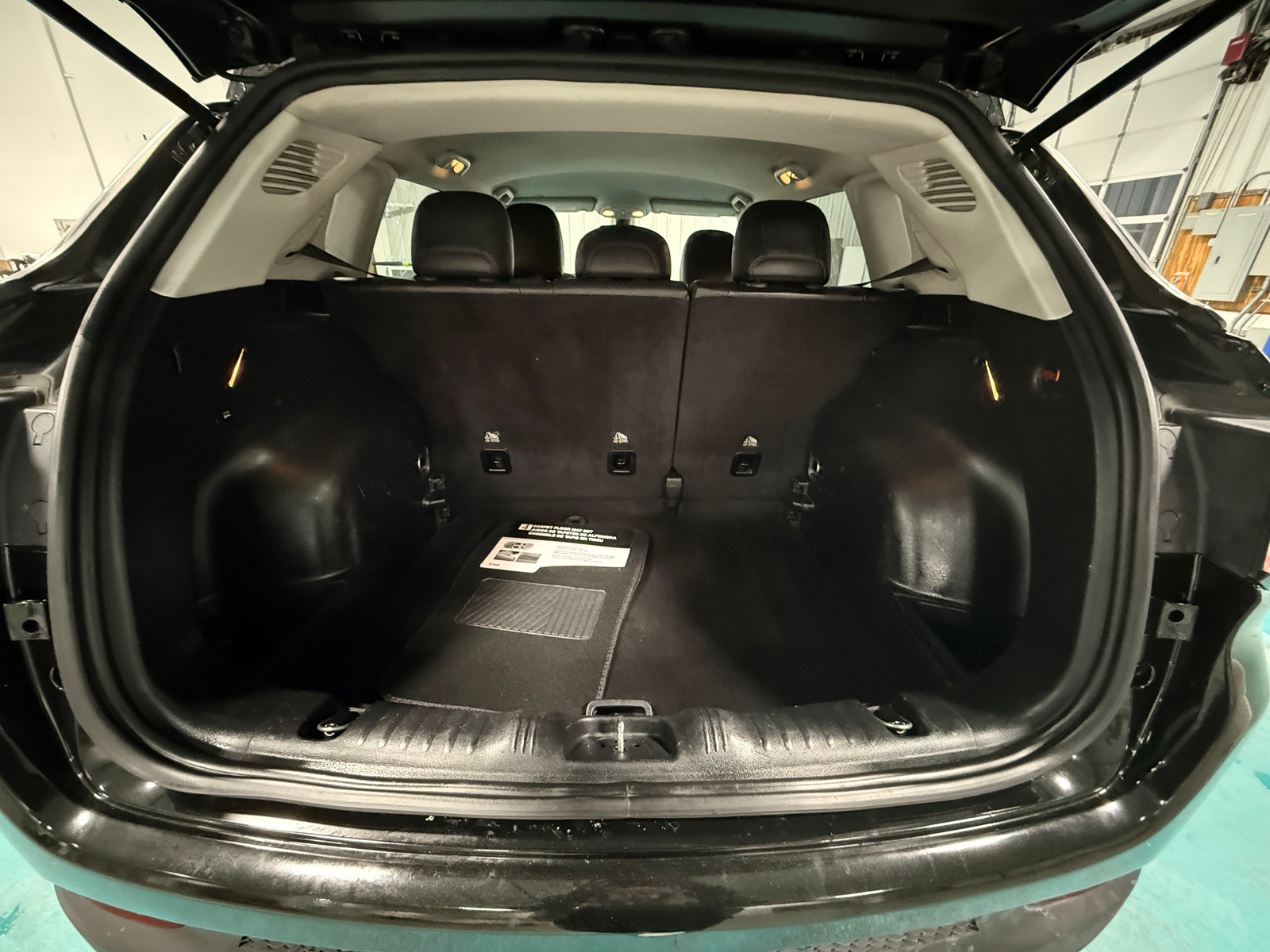 Thumbnail: 2018 Jeep Compass - 6