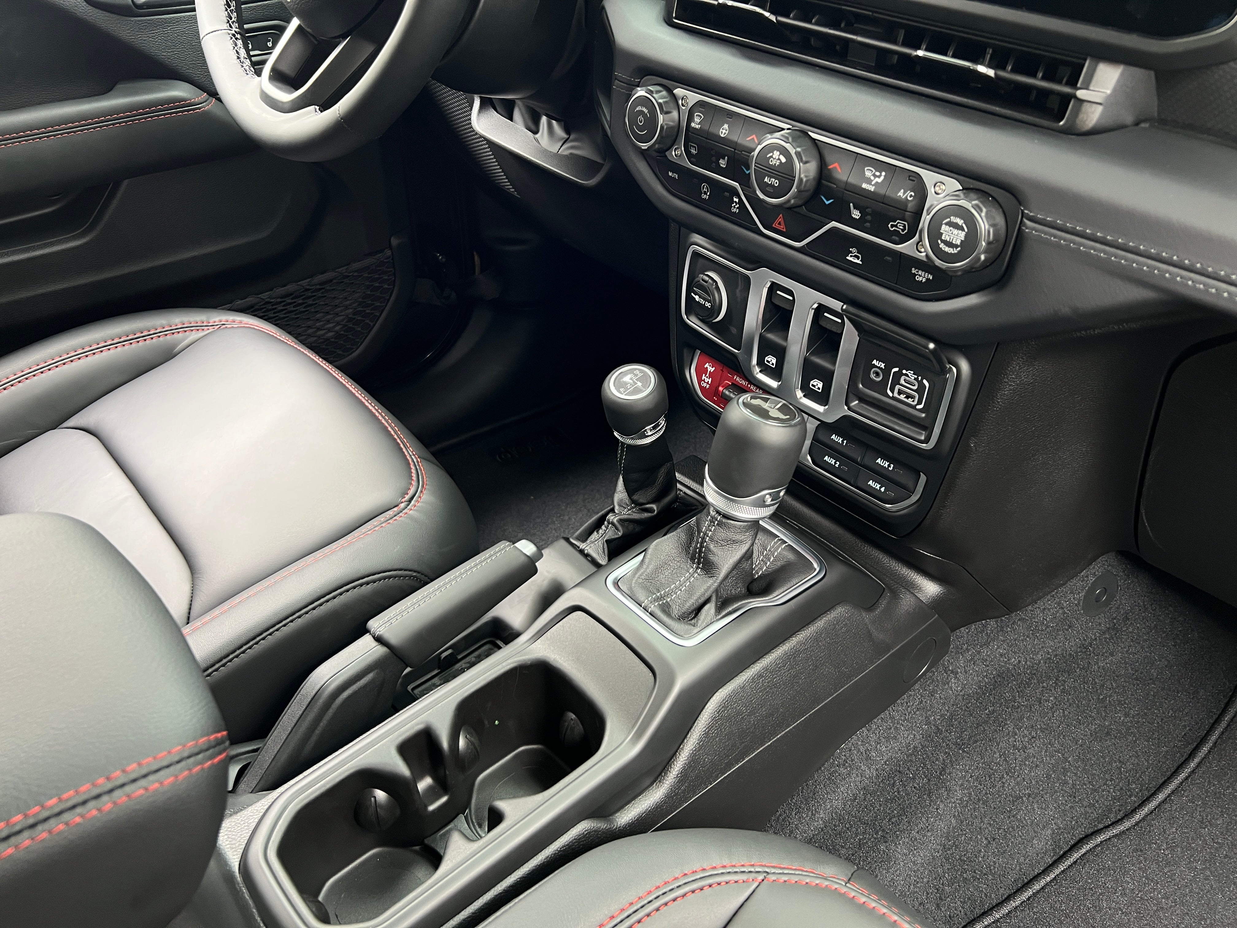 2026 Jeep Wrangler 2-Door Rubicon - Photo 6