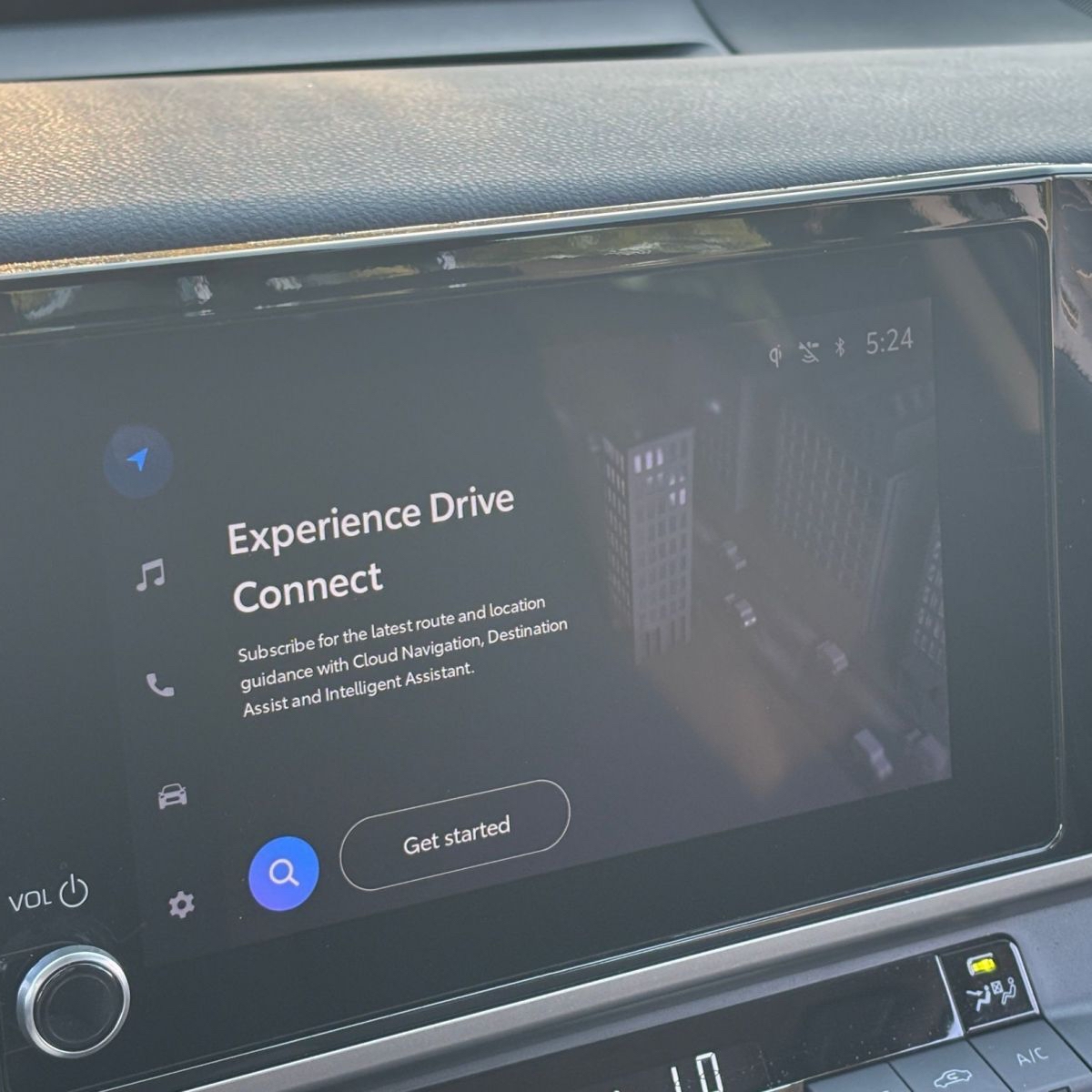 Thumbnail: 2025 Toyota Camry - 4