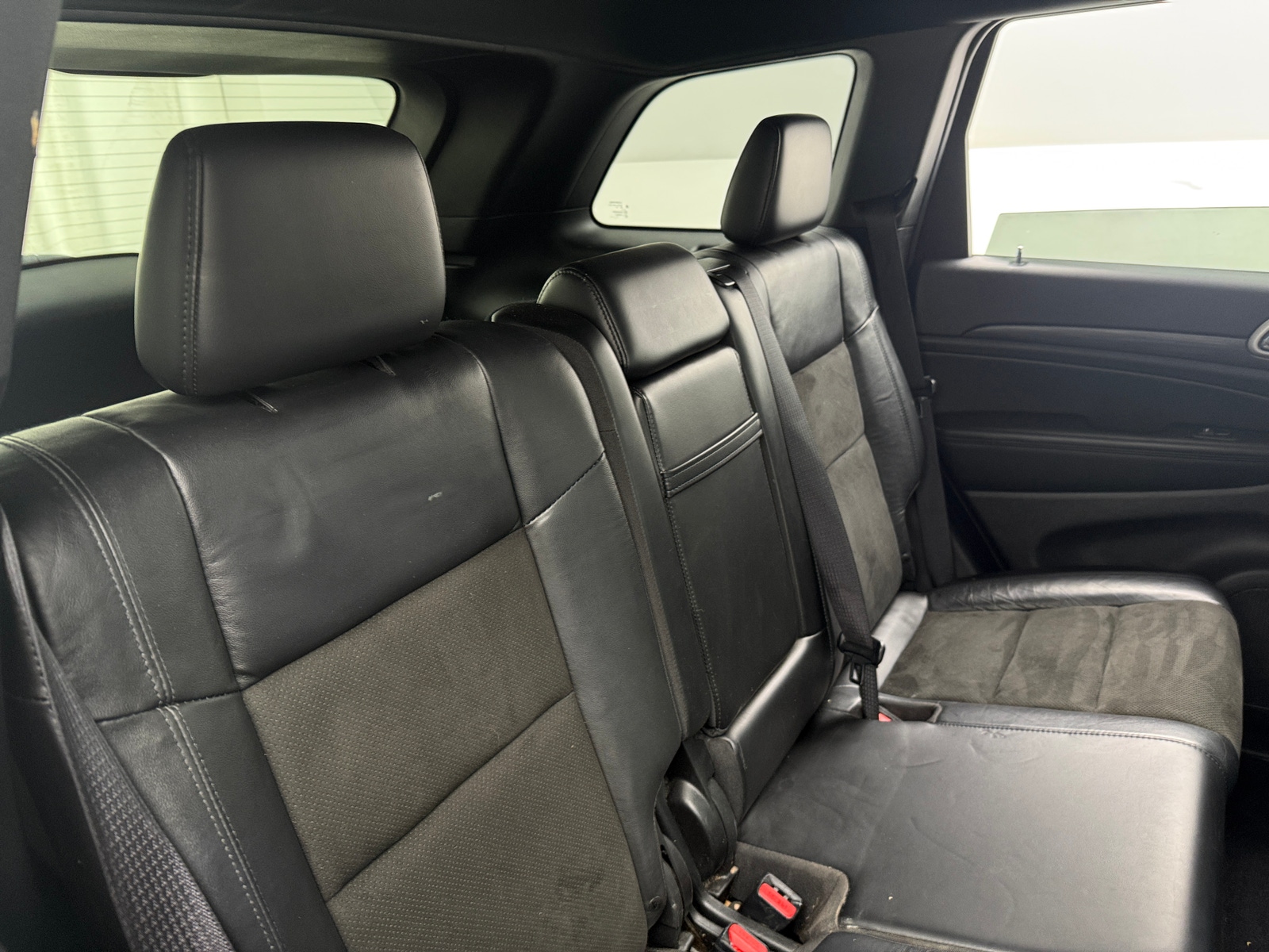 Thumbnail: 2020 Jeep Grand Cherokee - 6