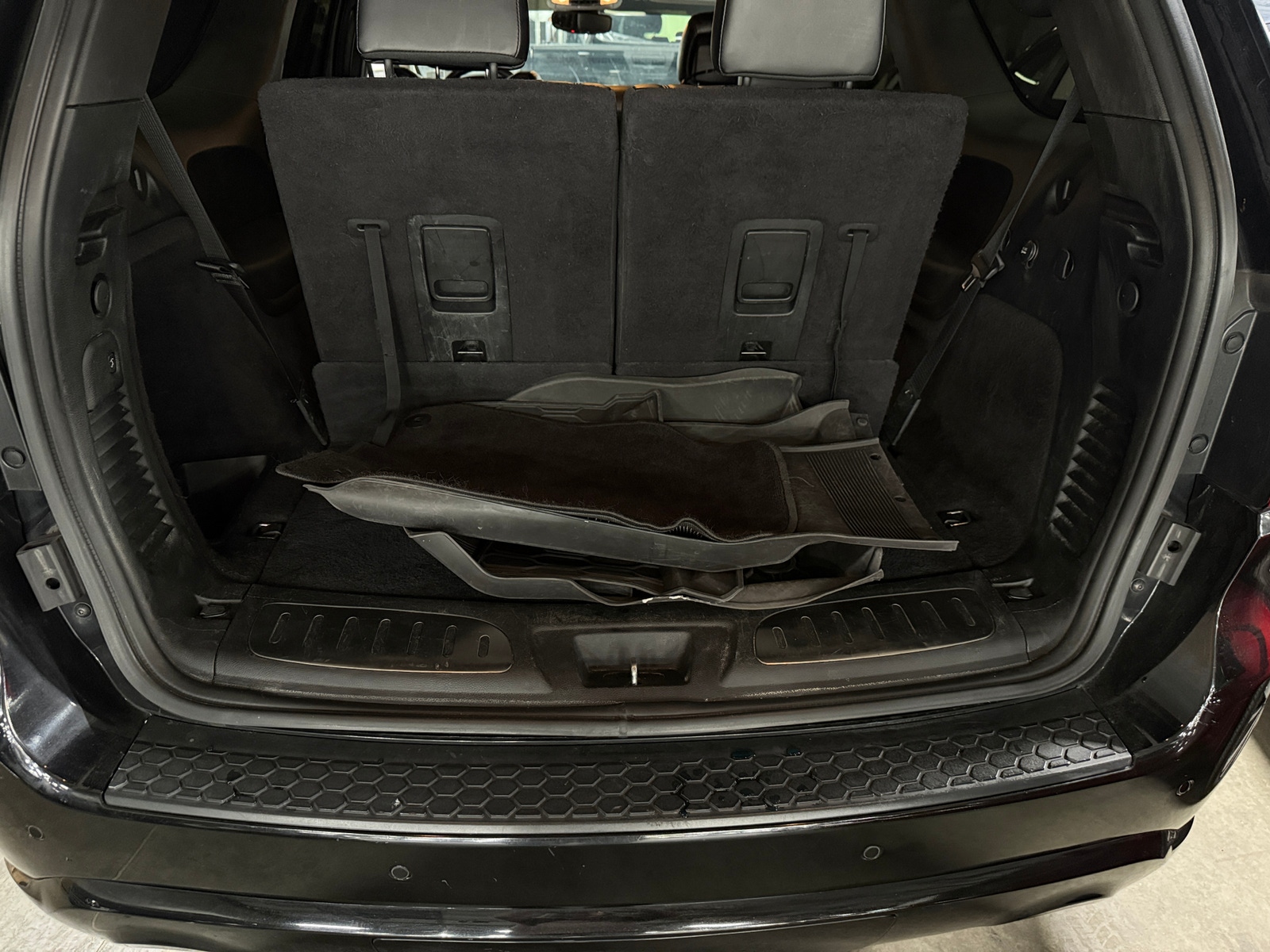 Thumbnail: 2019 Dodge Durango - 6