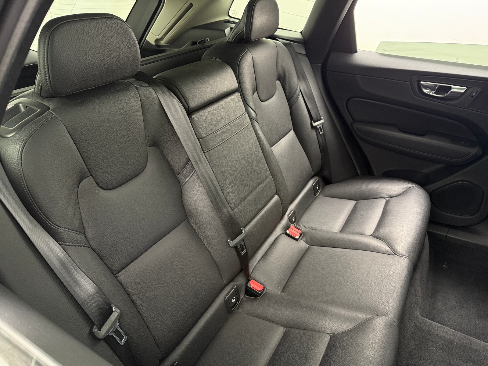 Thumbnail: 2020 Volvo XC60 - 5