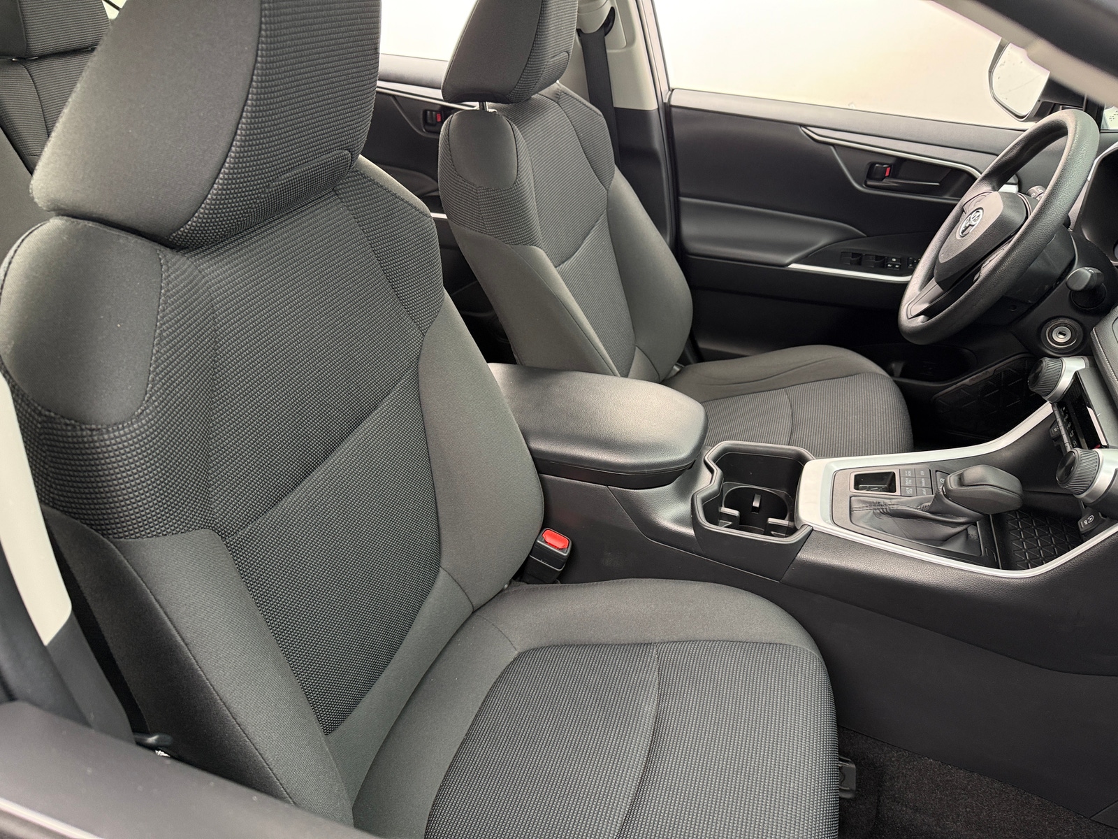 Thumbnail: 2024 Toyota RAV4 - 2